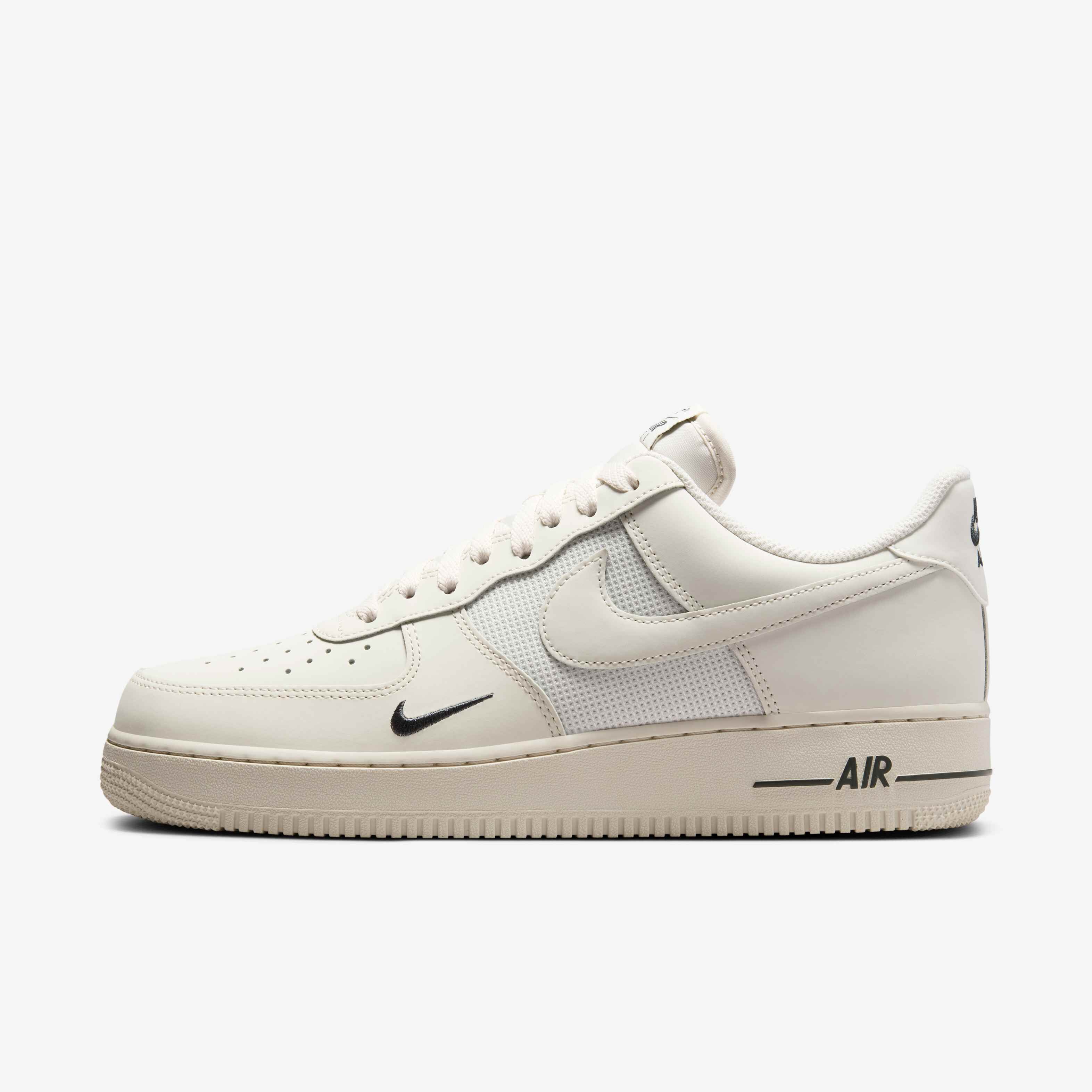 Nike Air Force 1 '07 LV8 image number 0