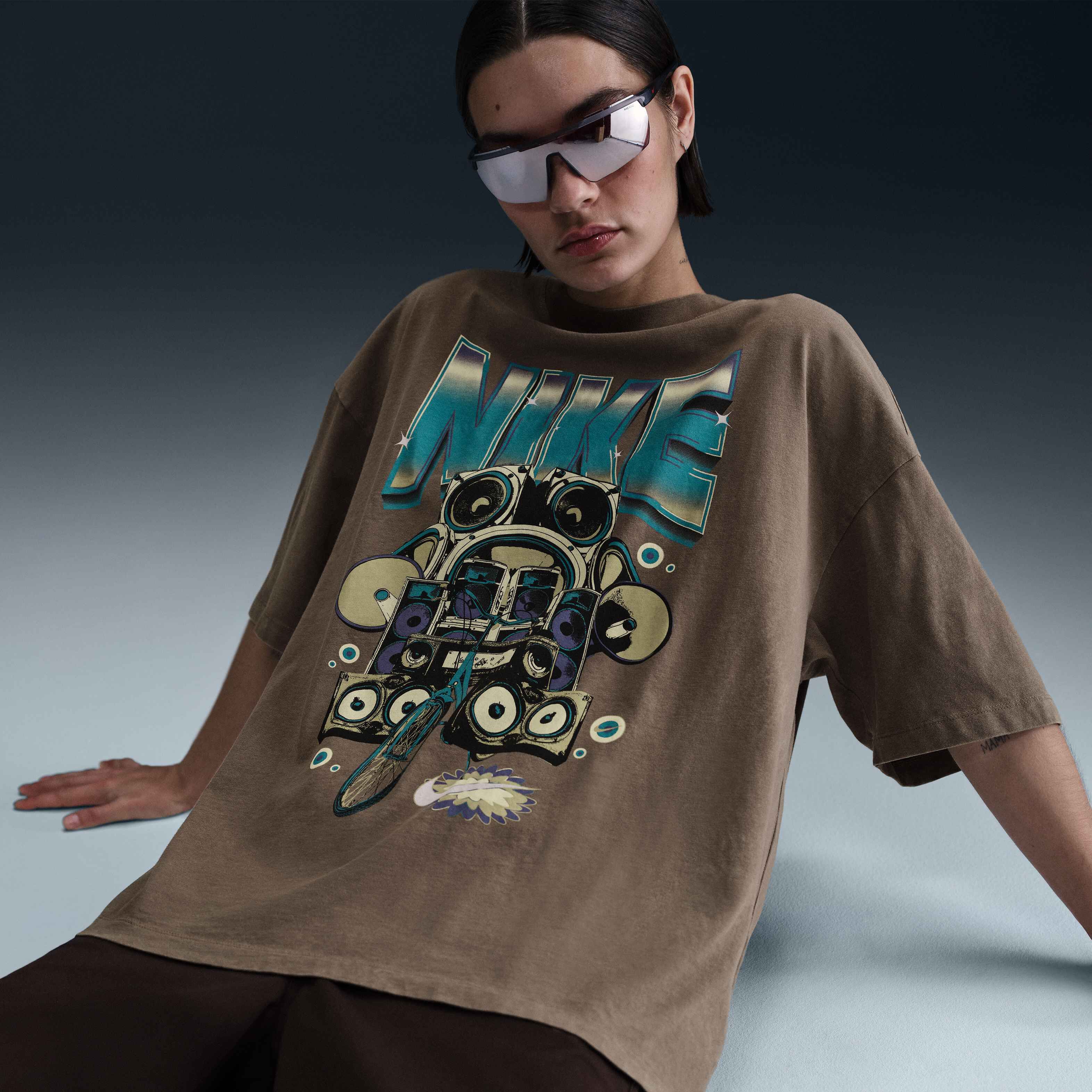 نايكي سبورتسوير image number 2