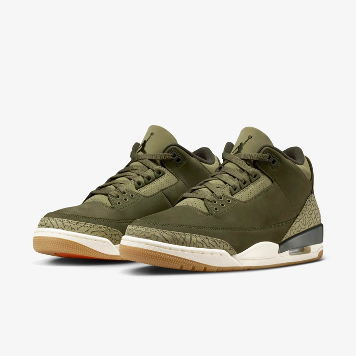 Air Jordan 3 Retro 'Medium Olive' image number 4 Air Jordan 3 Retro 'Medium Olive' image number 4