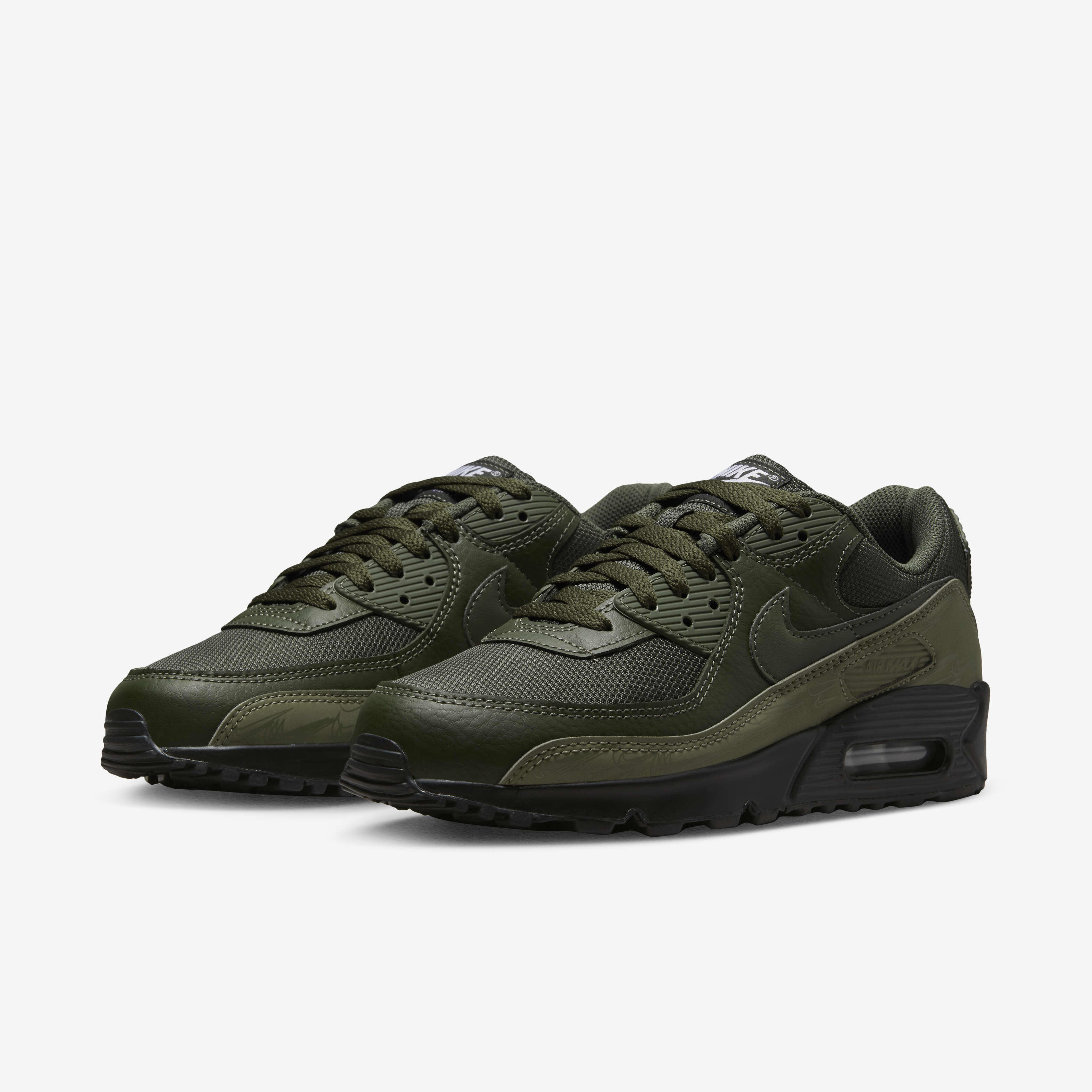 Buy Nike Air Max 90 Men s Shoes Nike Saudi Official