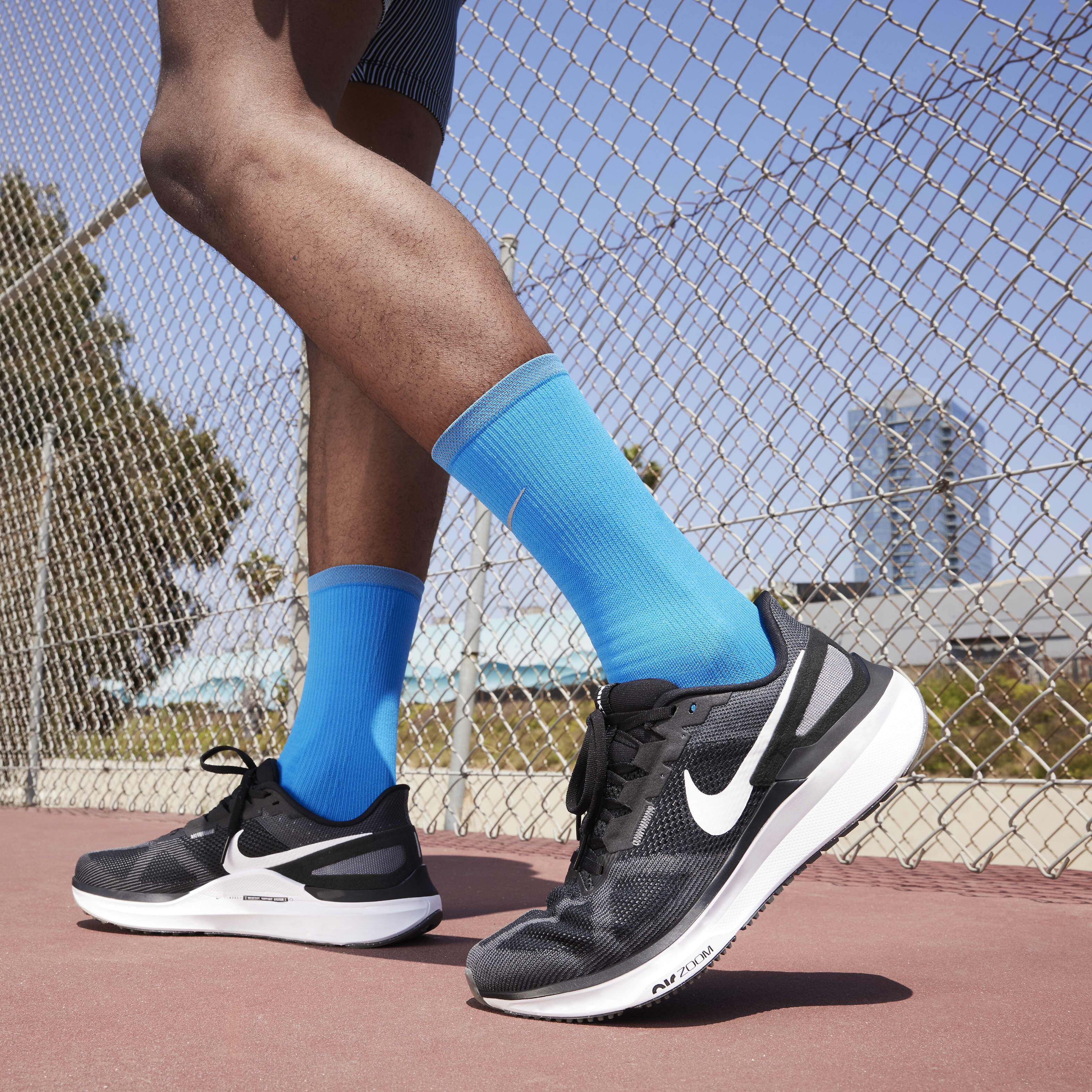 Buy Nike Structure 25 Men s Road Running Shoes Nike Saudi Official