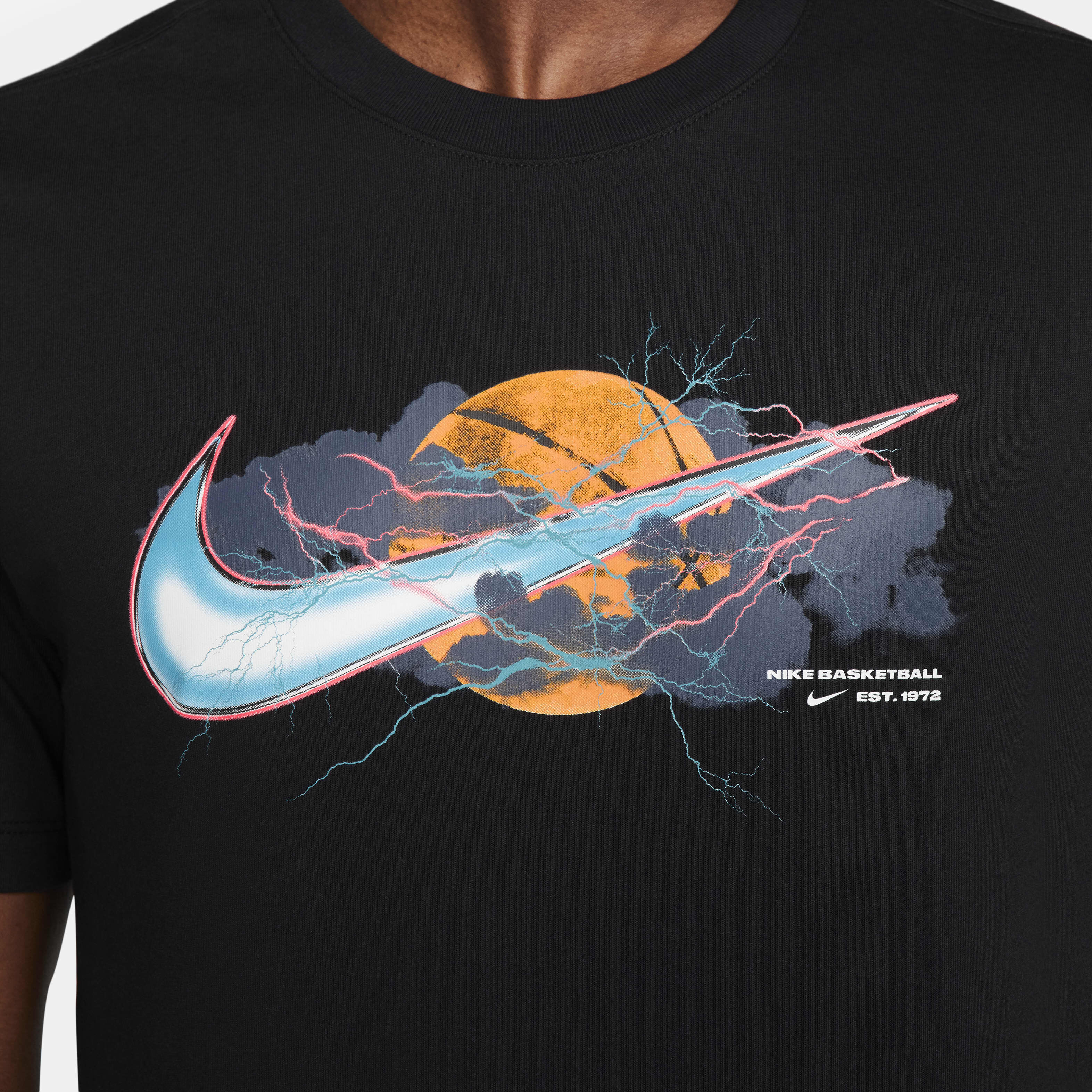 نايكي سووش image number 3