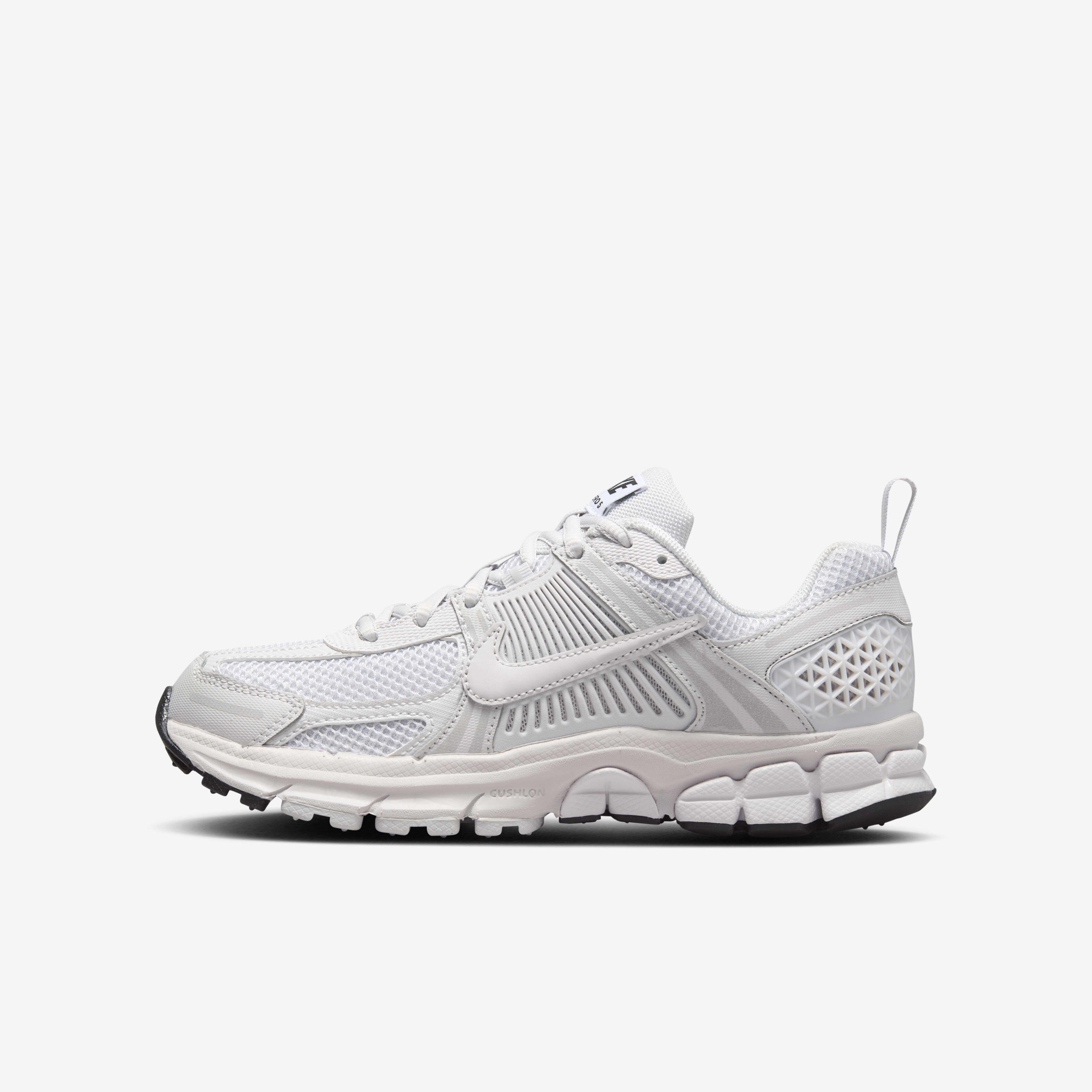 Buy Nike Vomero 5 Older Kids' Shoes - White/Black/Sail/Vast Grey | Nike  Saudi Official