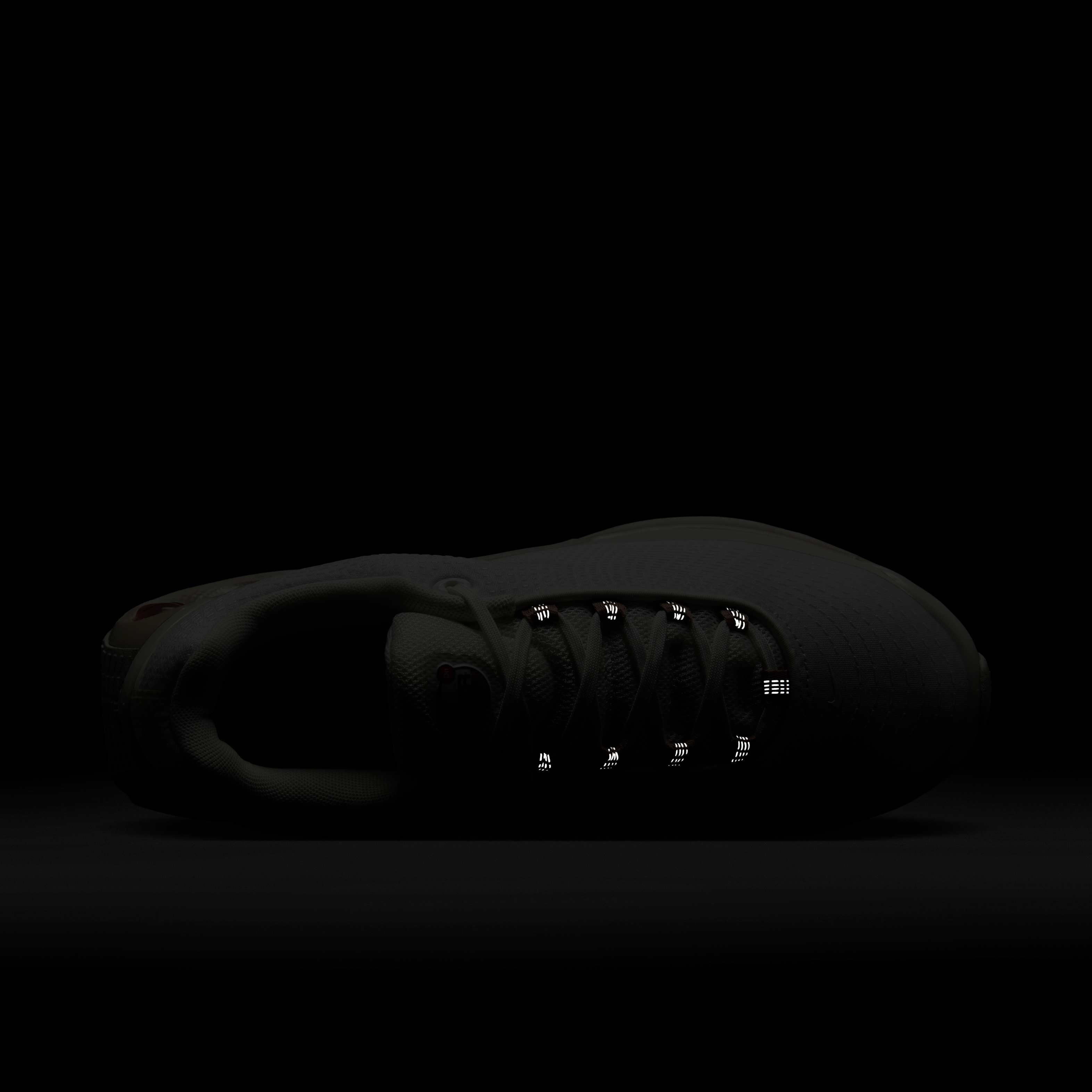 Nike Air Max Dn Tech image number 8