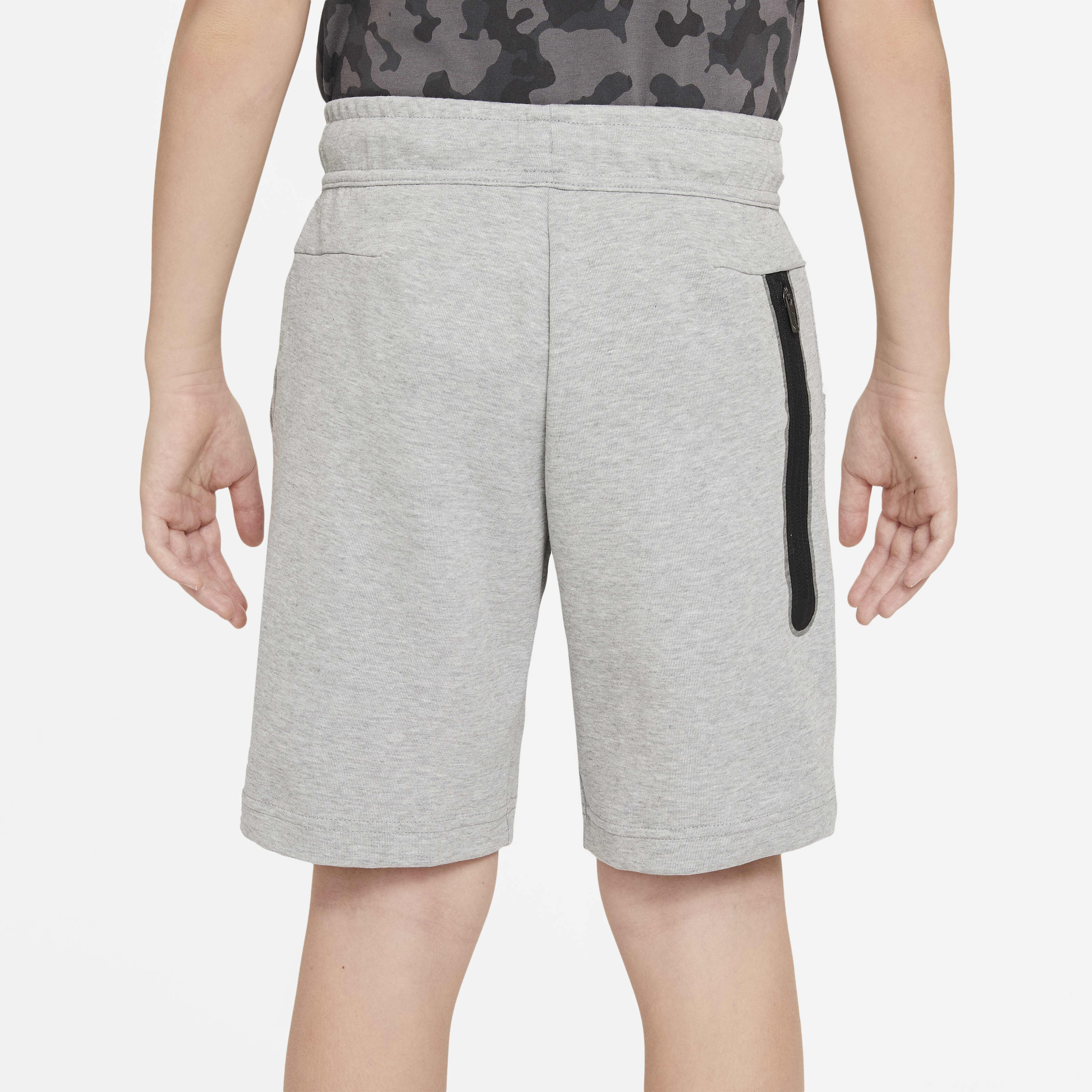 Nike tech shorts kids clearance