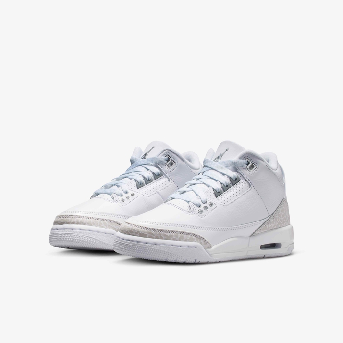 Air Jordan 3 Retro 'Medium Olive' image number 4 Air Jordan 3 Retro 'Medium Olive' image number 4