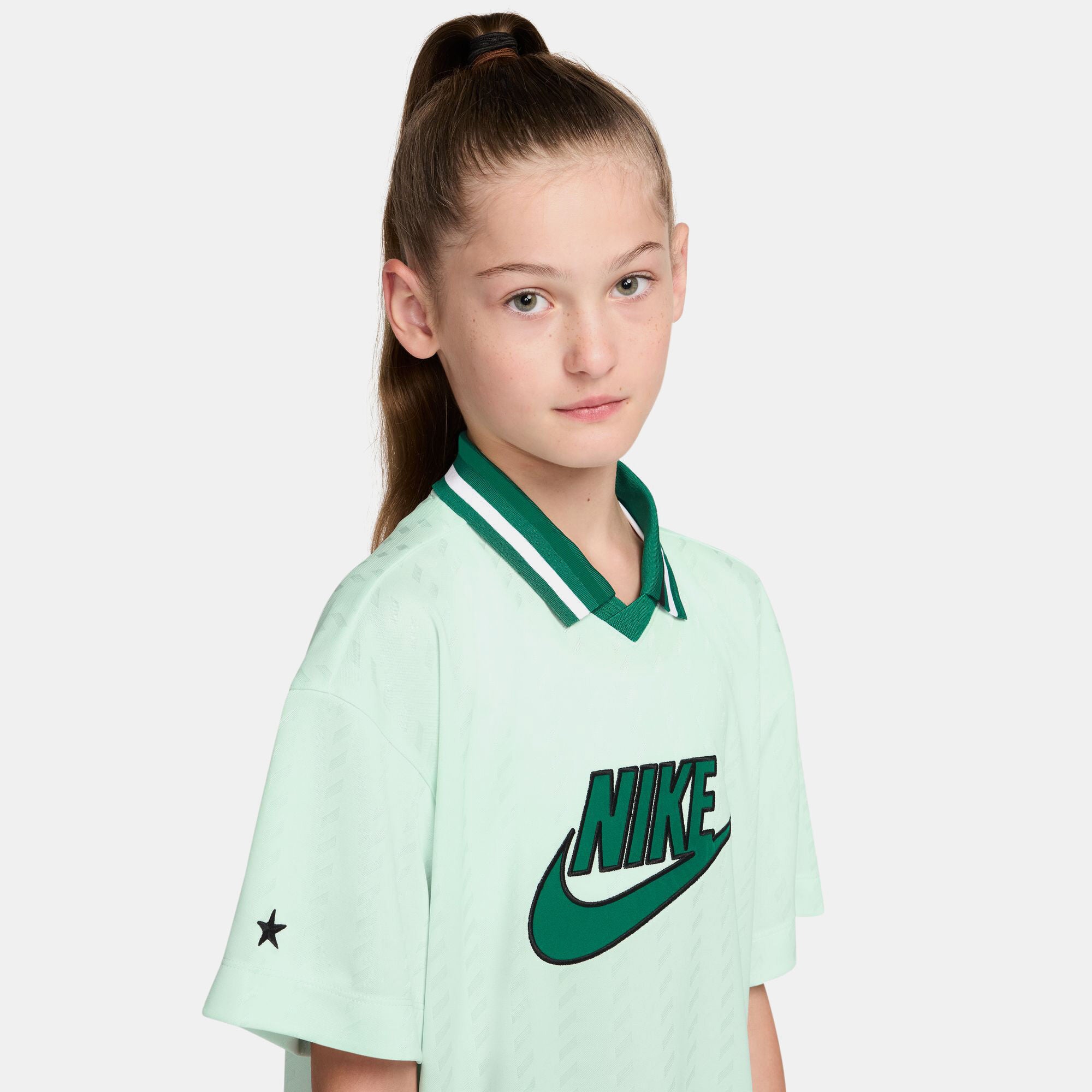 Nike Sportswear image number 2