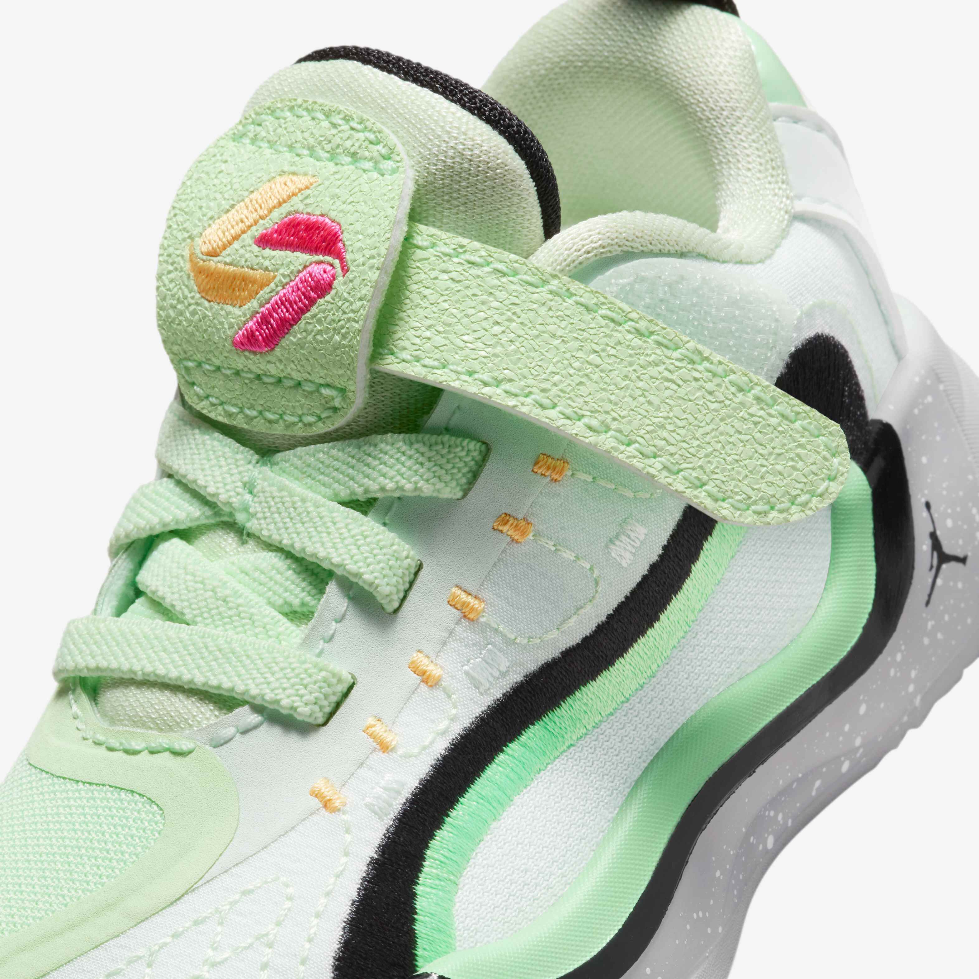 لوكا 4 image number 6