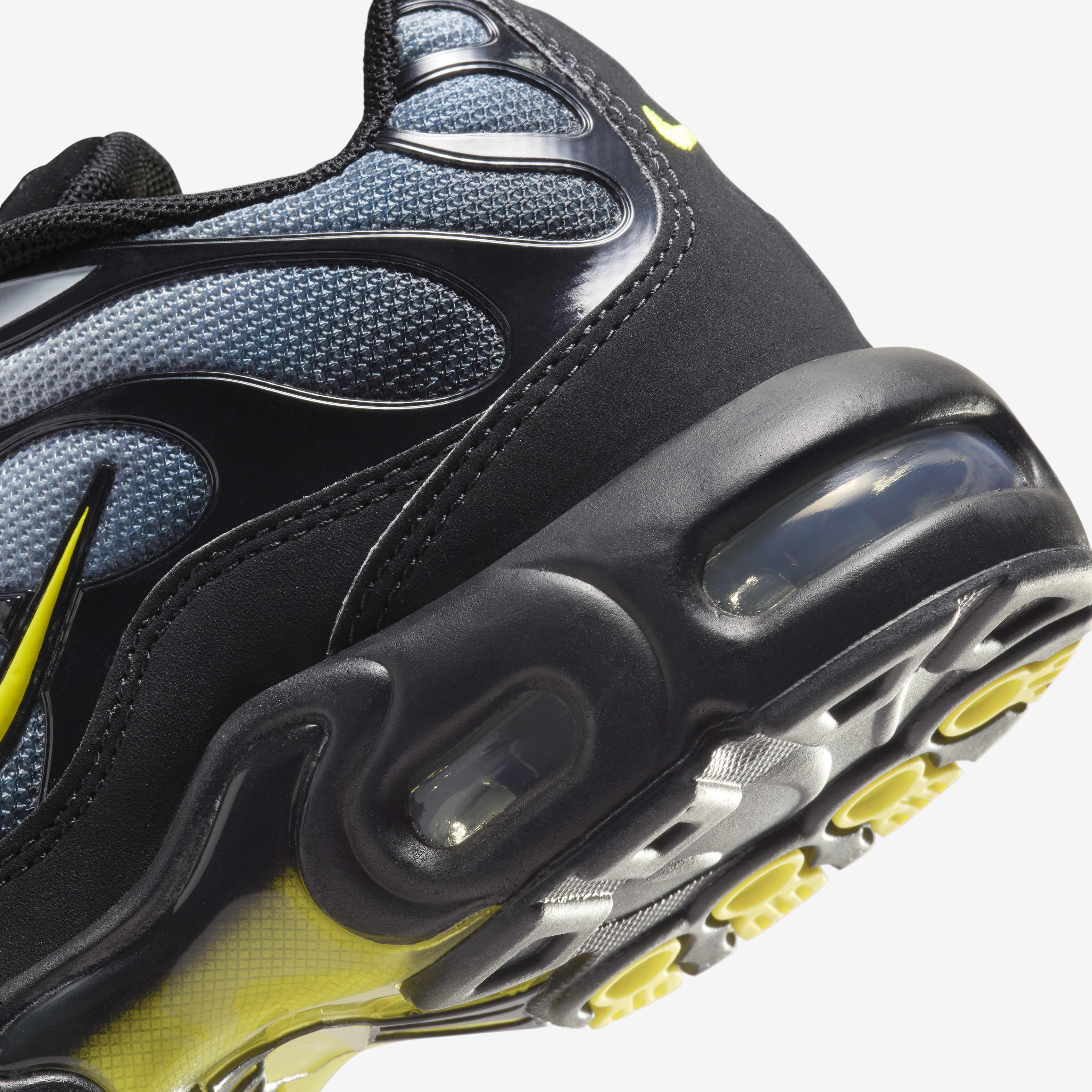 Nike Air Max Plus image number 7