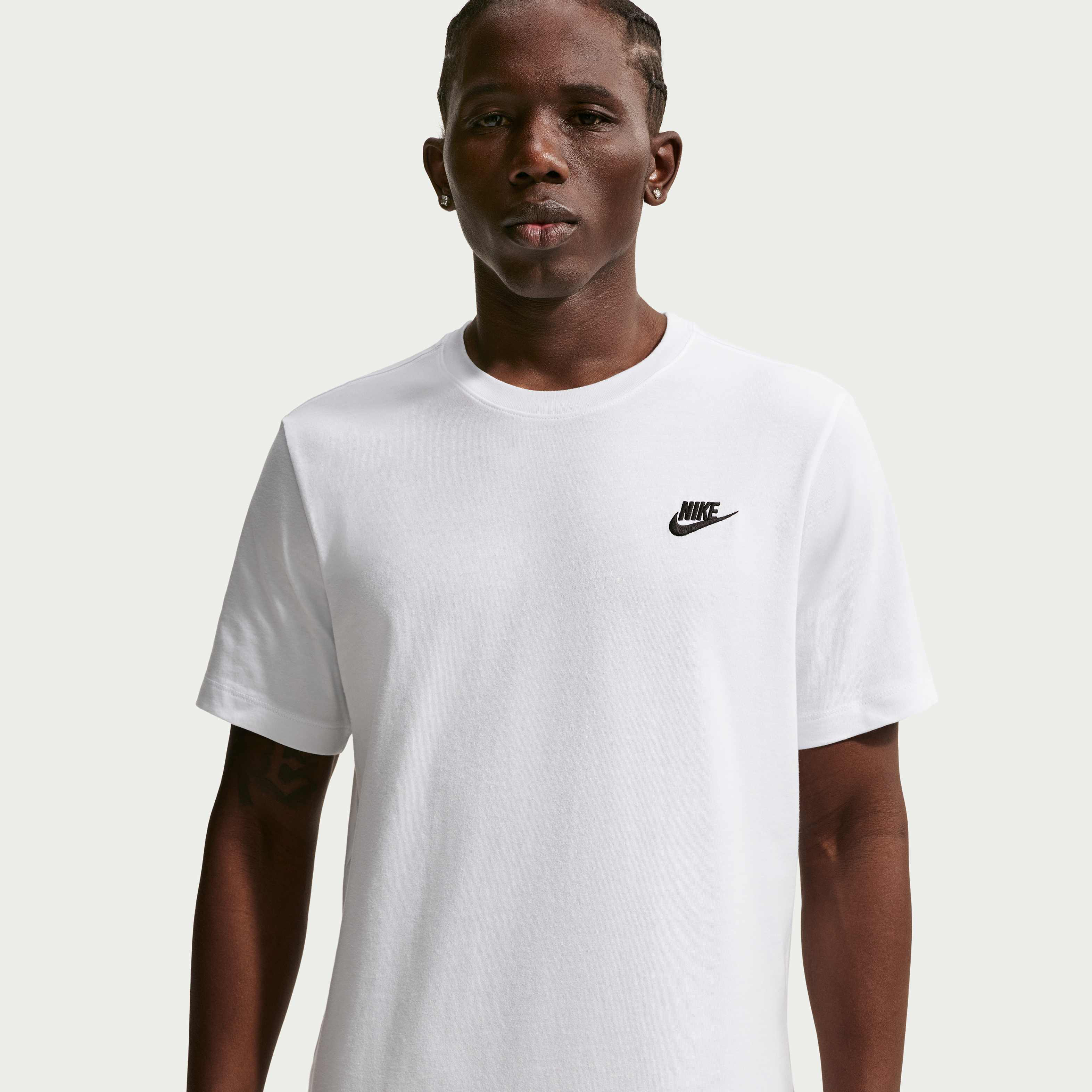 Nike Sportswear Club image number 0