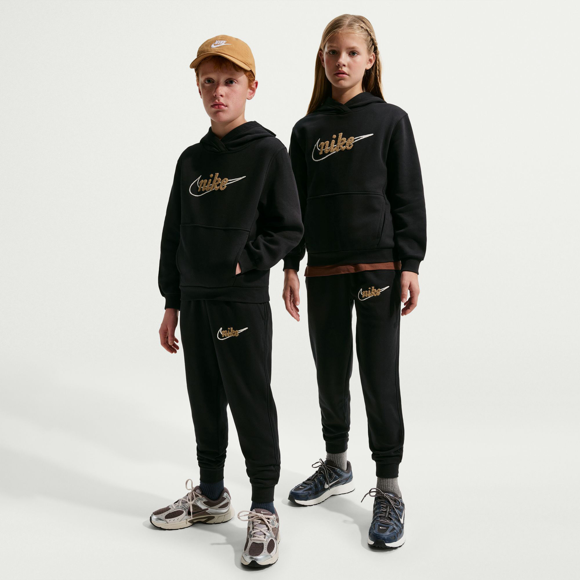 Nike Sportswear Club image number 1