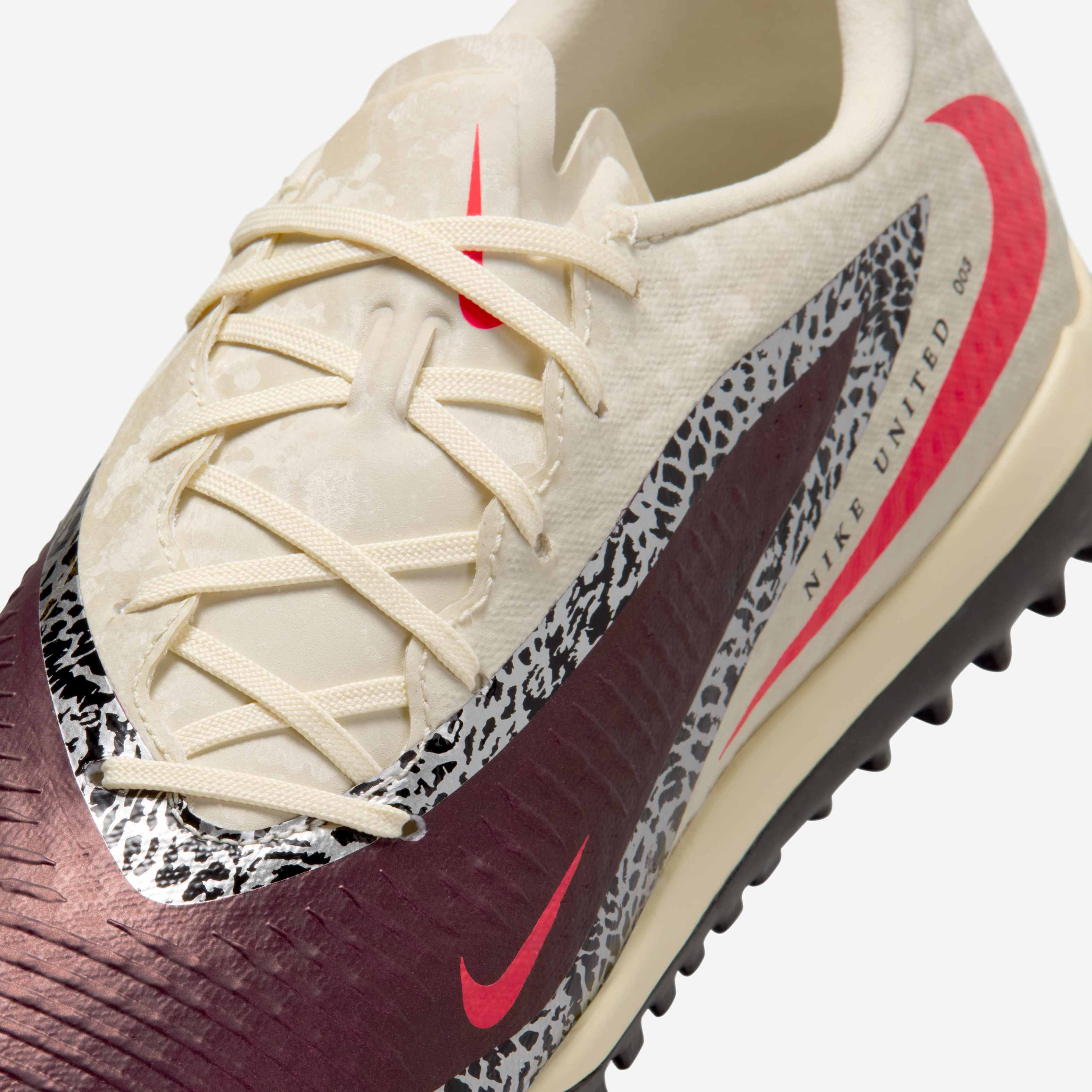 Nike United Phantom 6 Low Academy image number 6