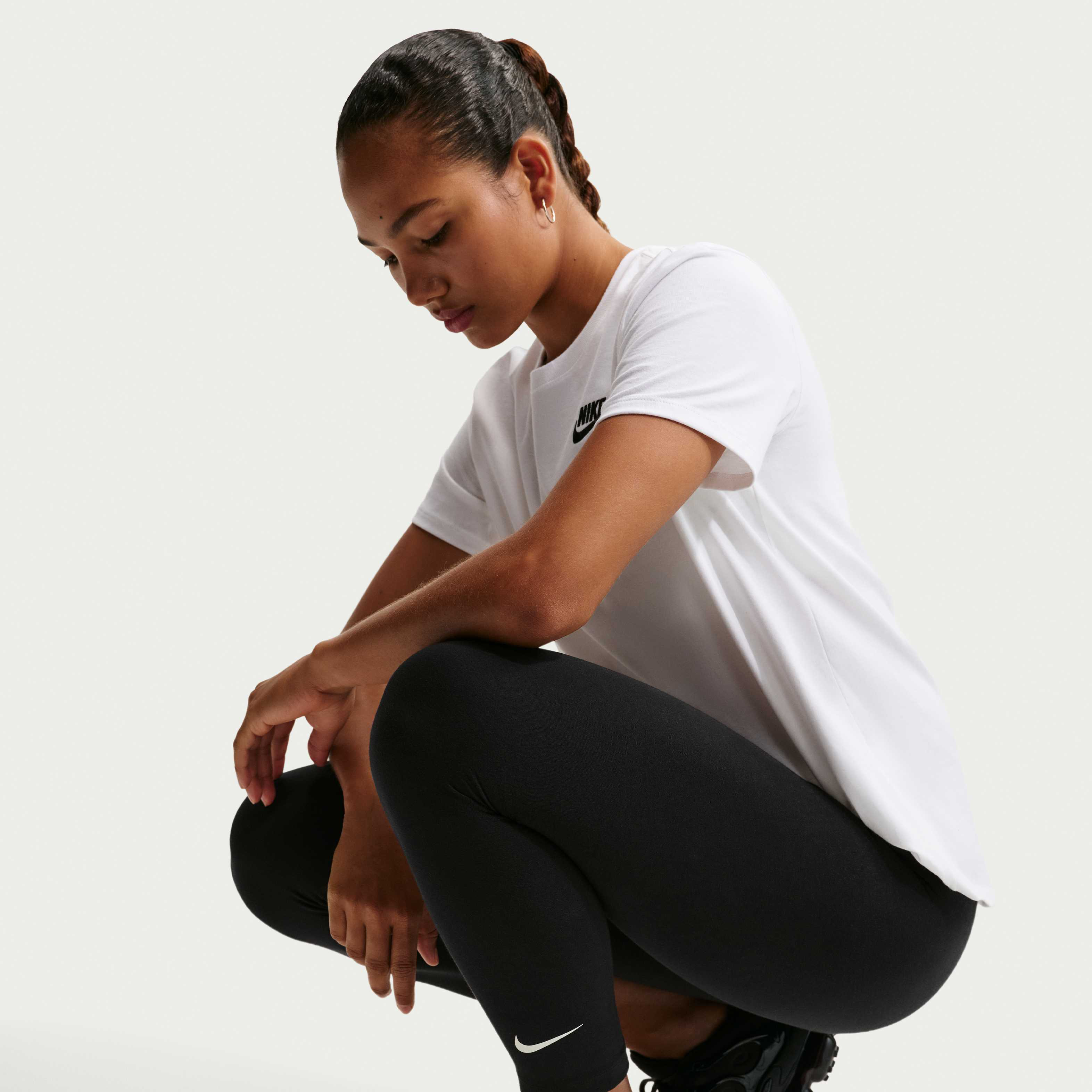 Nike Sportswear Classic image number 3