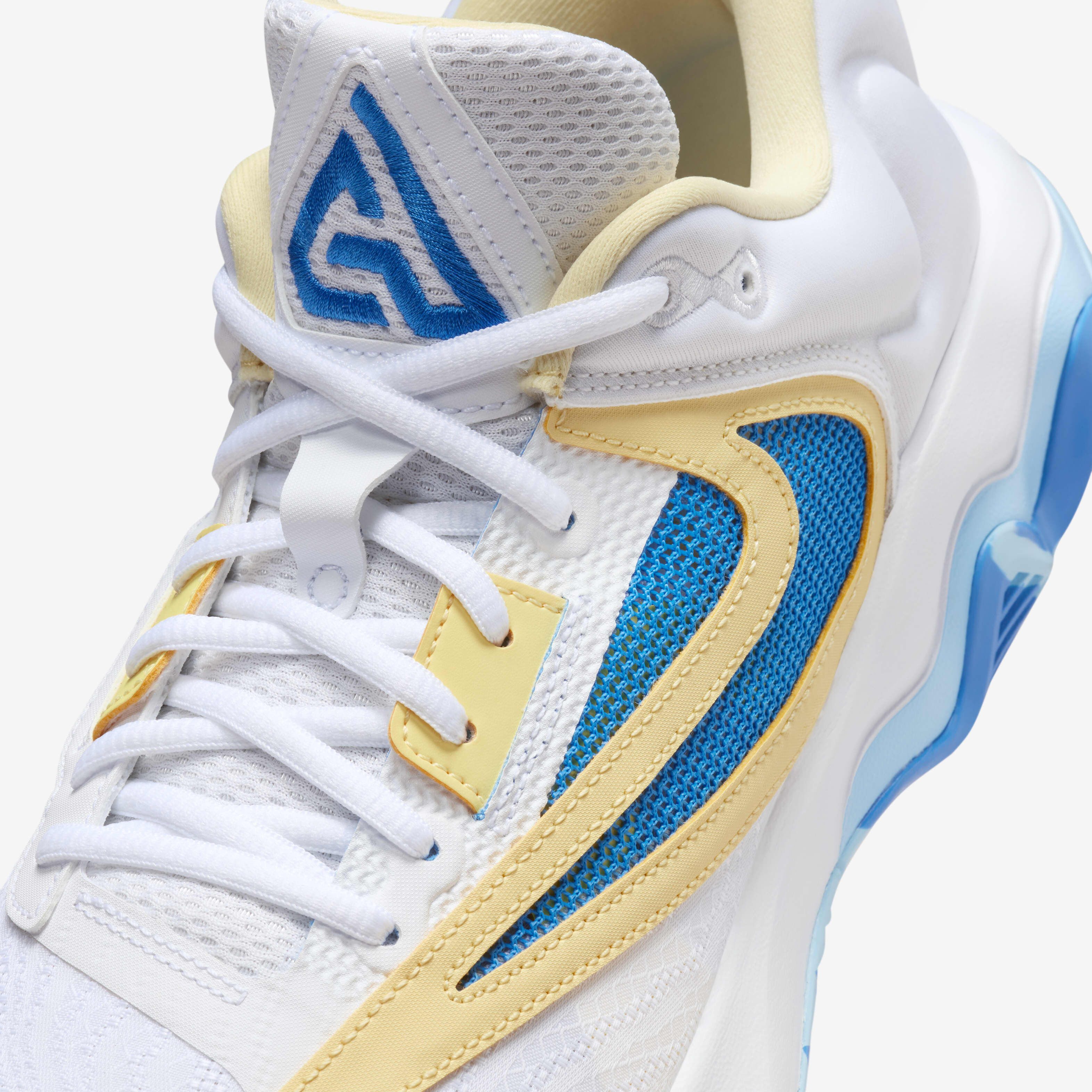 Giannis Immortality 3 'Pearly Whites' image number 6