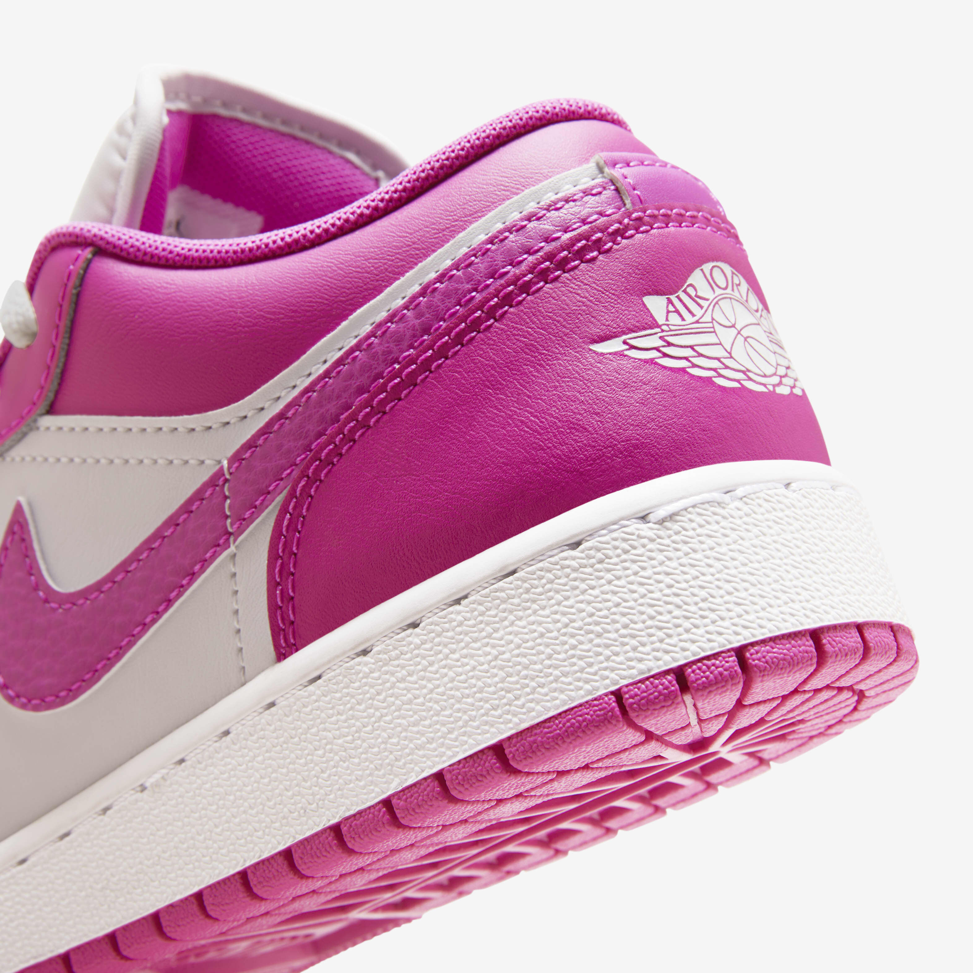 Air Jordan 1 Low image number 7