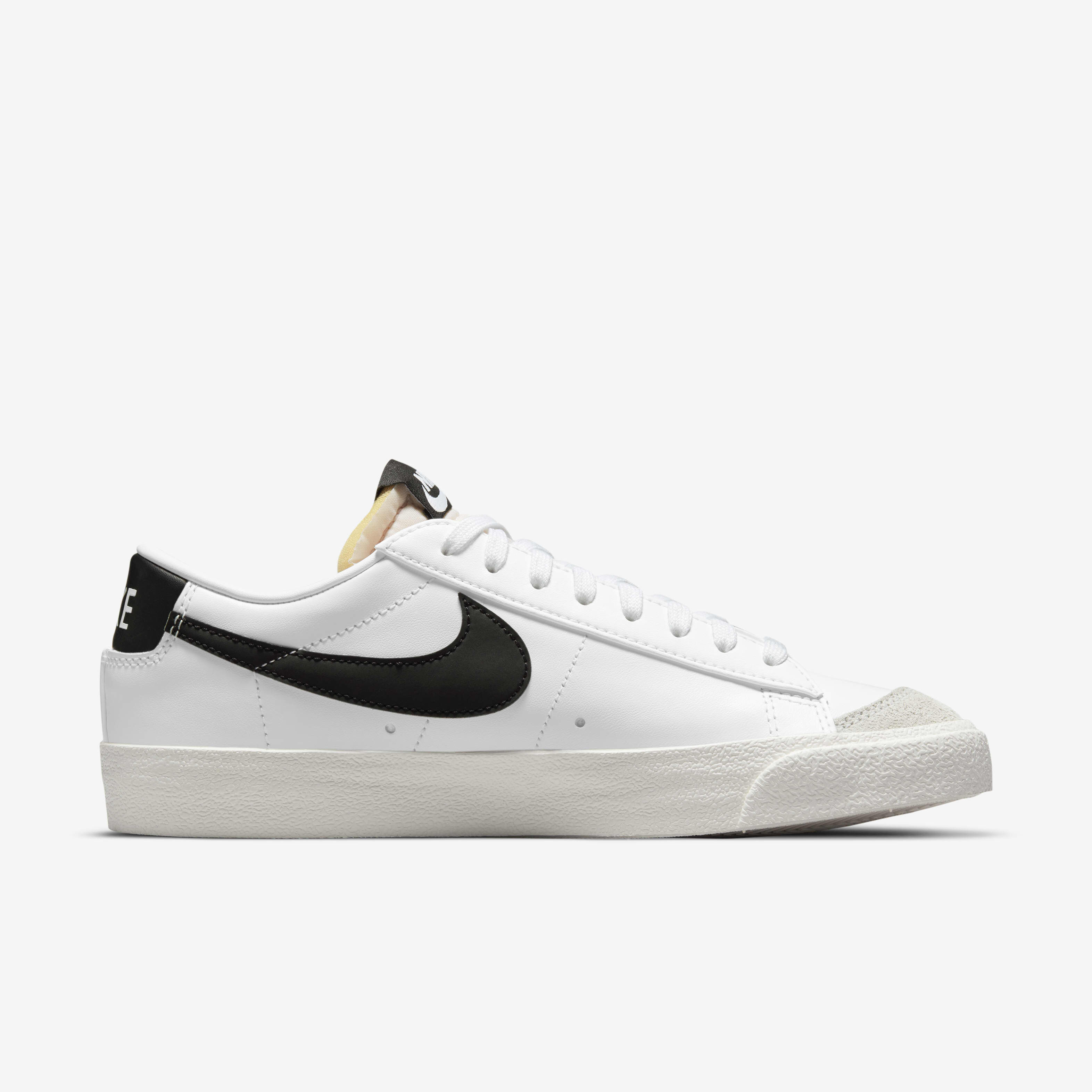 Nike Blazer Low '77 image number 2