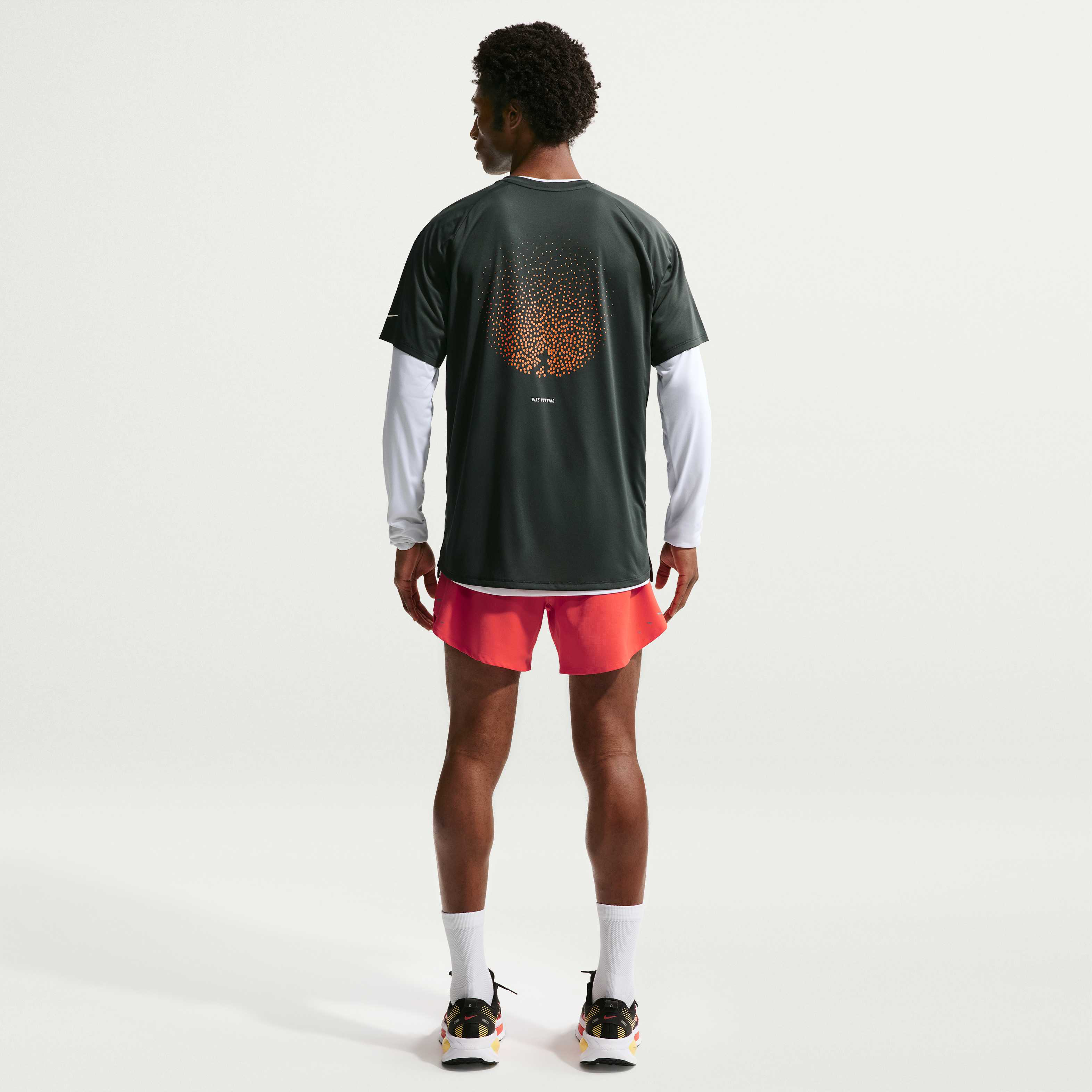 نايكي سترايد image number 4