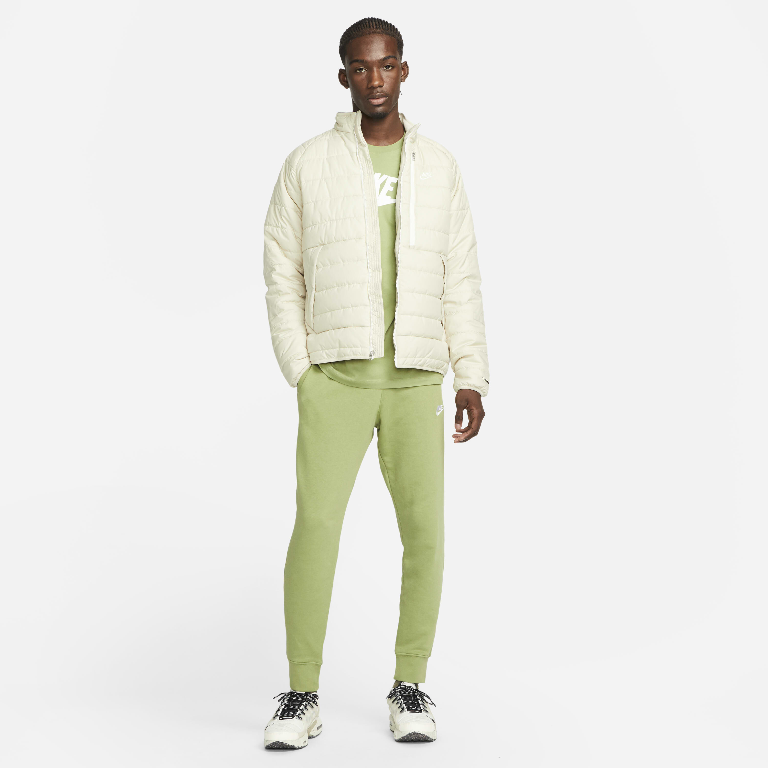 Nike Sportswear Club image number 3