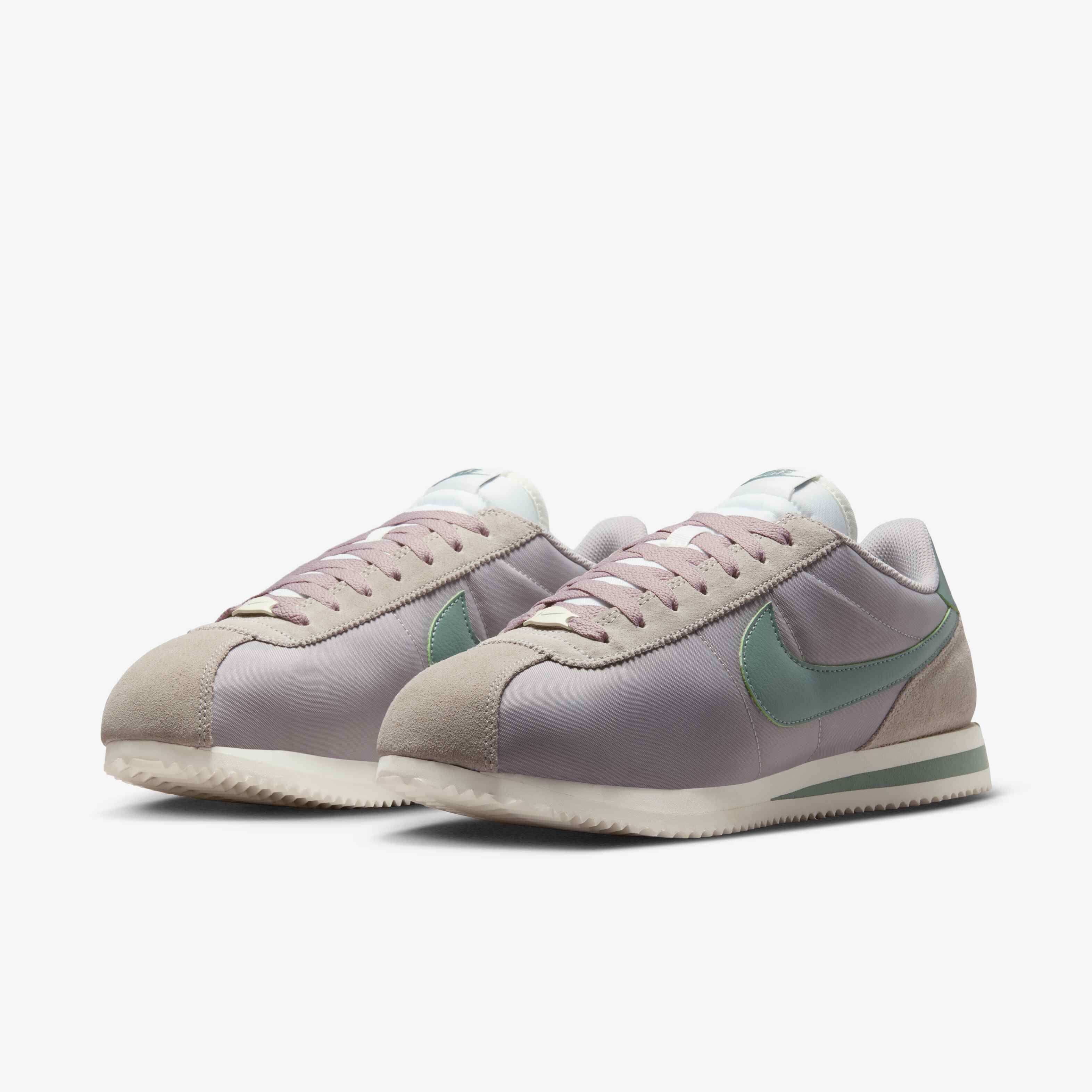 Nike Cortez Textile image number 4