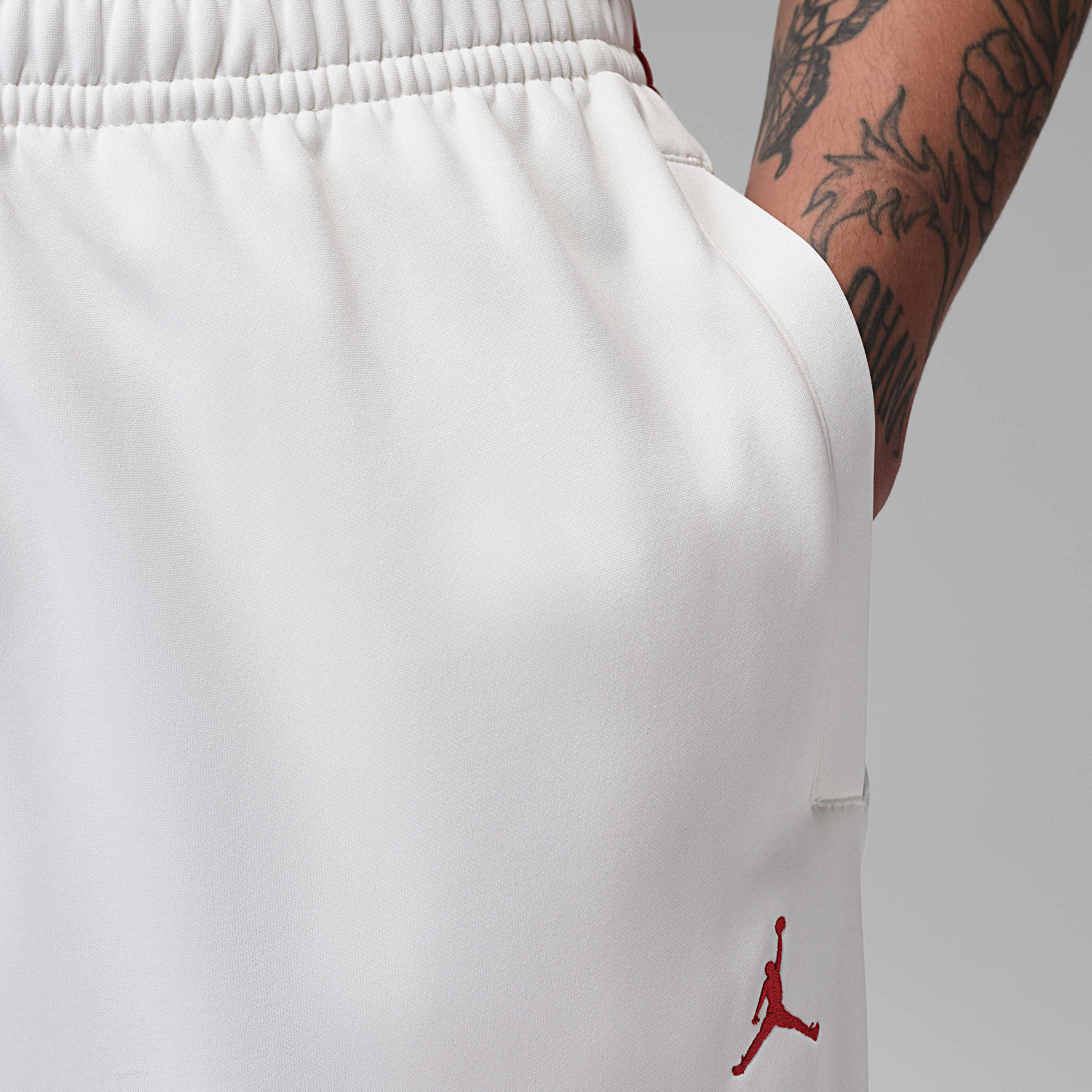 Jordan Brooklyn image number 3