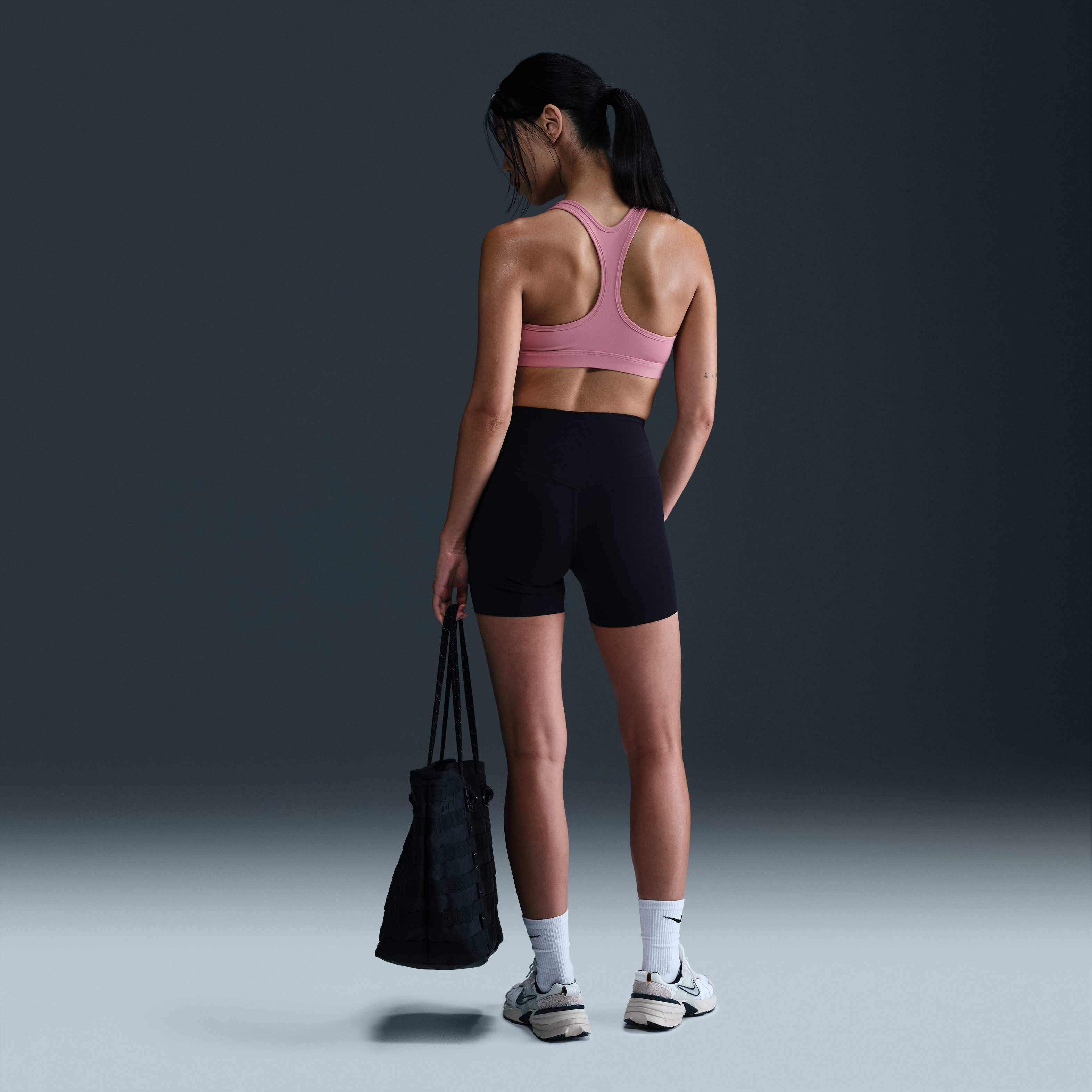 Nike Swoosh Light Support image number 4