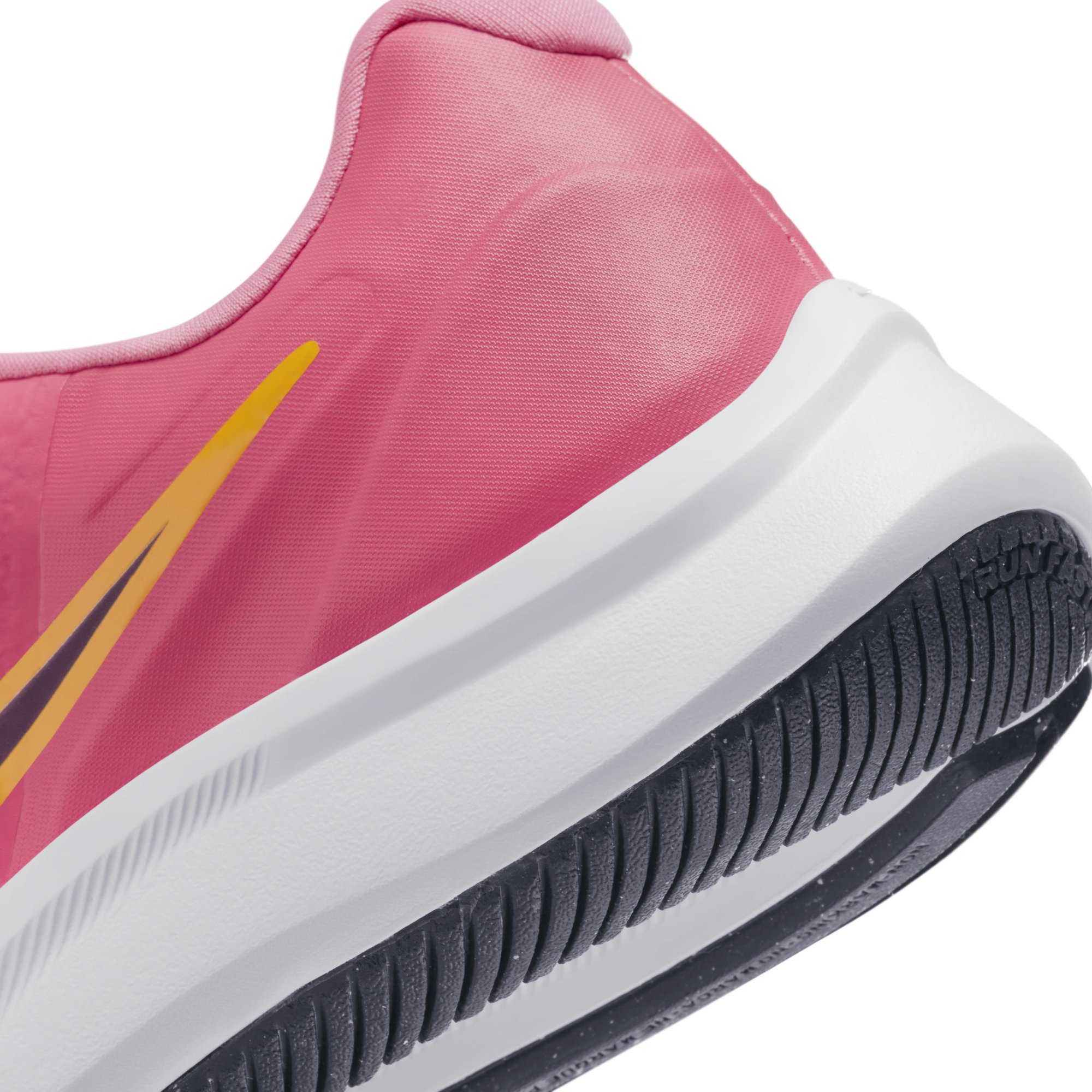 Shop Star Runner 3 Older Kids Road Running Shoes Nike KSA