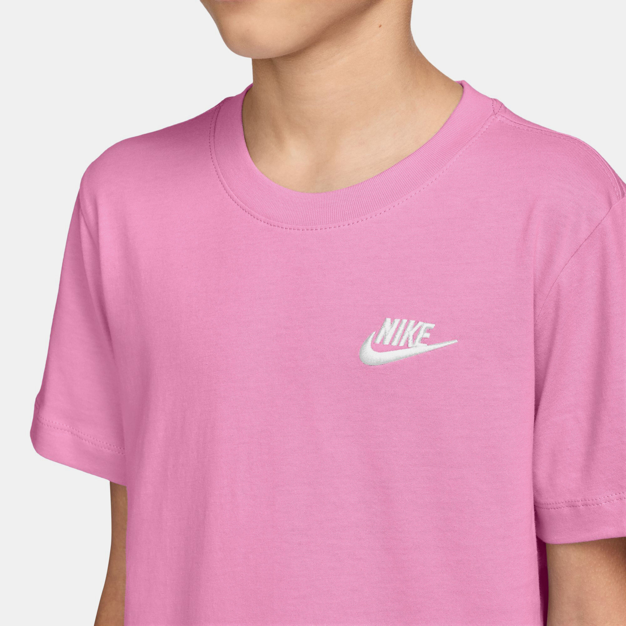 نايكي سبورتسوير image number 2