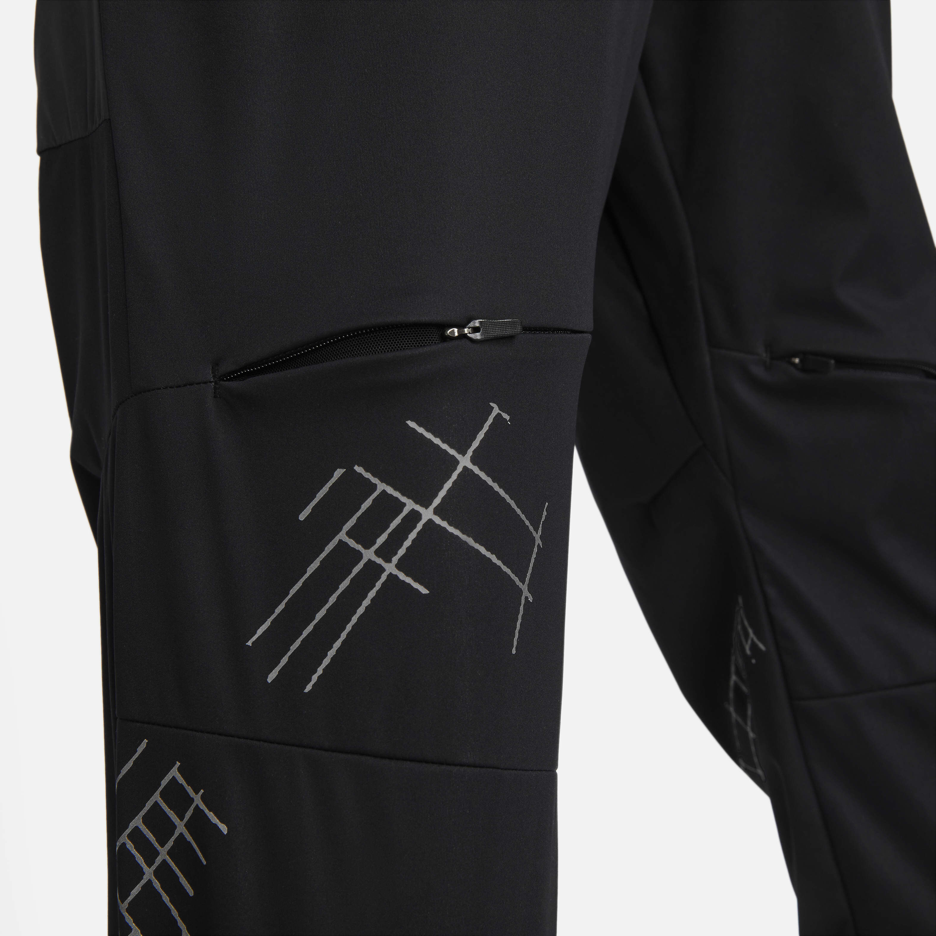 Nike Storm-FIT Run Division Phenom Elite image number 5