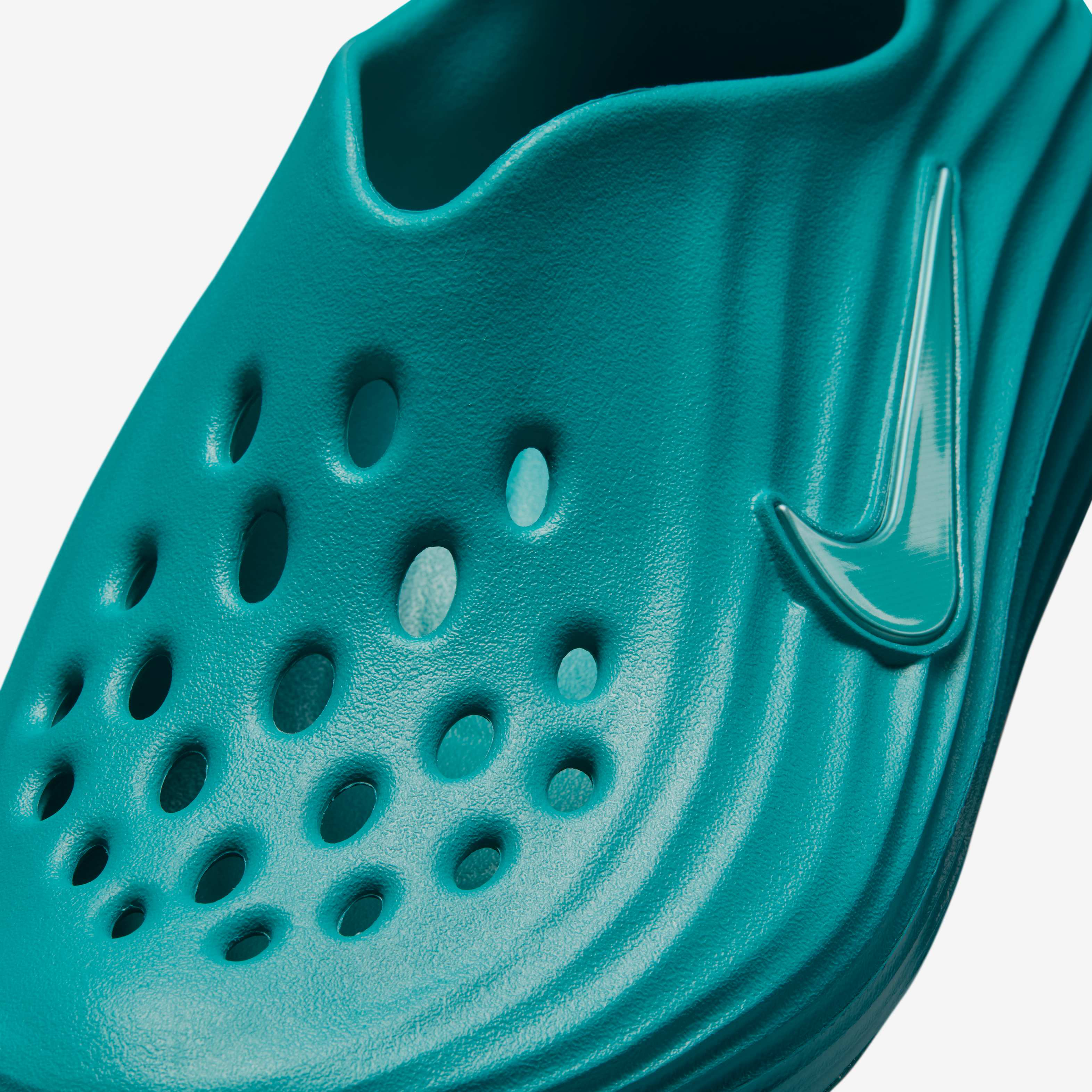 Nike ReactX Rejuven8 image number 6