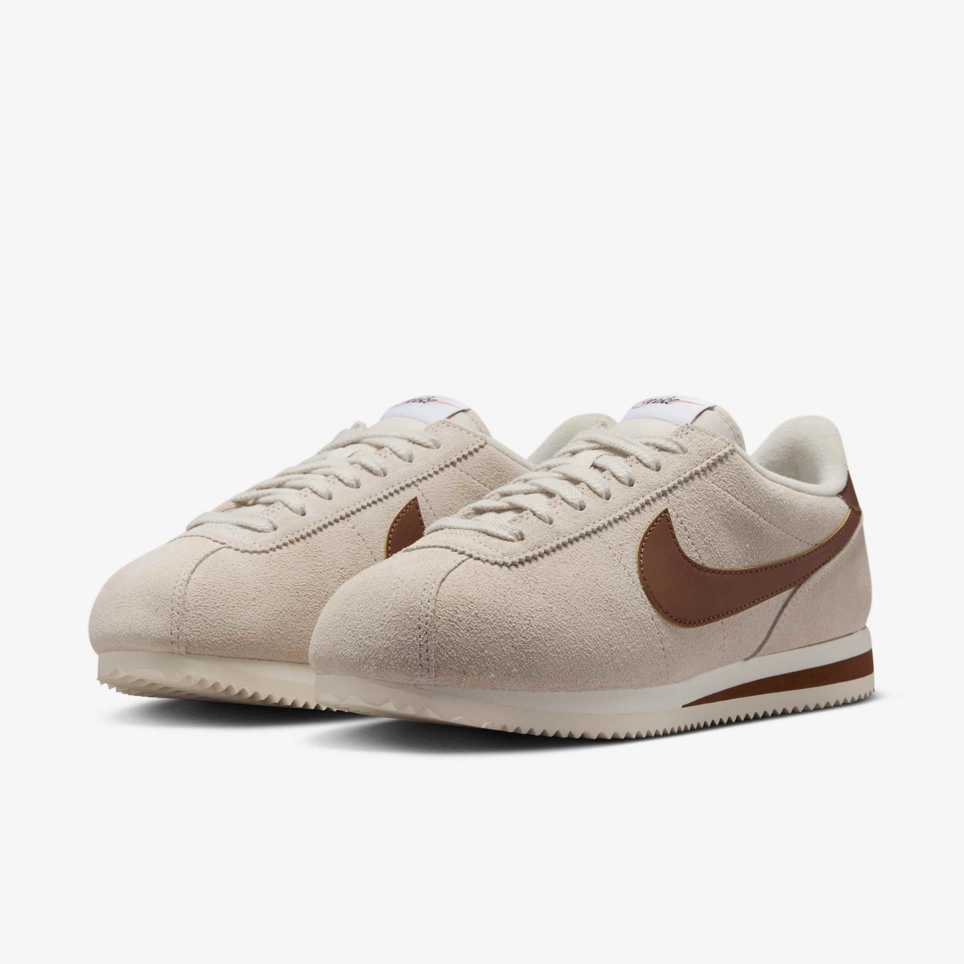 Nike Cortez image number 4