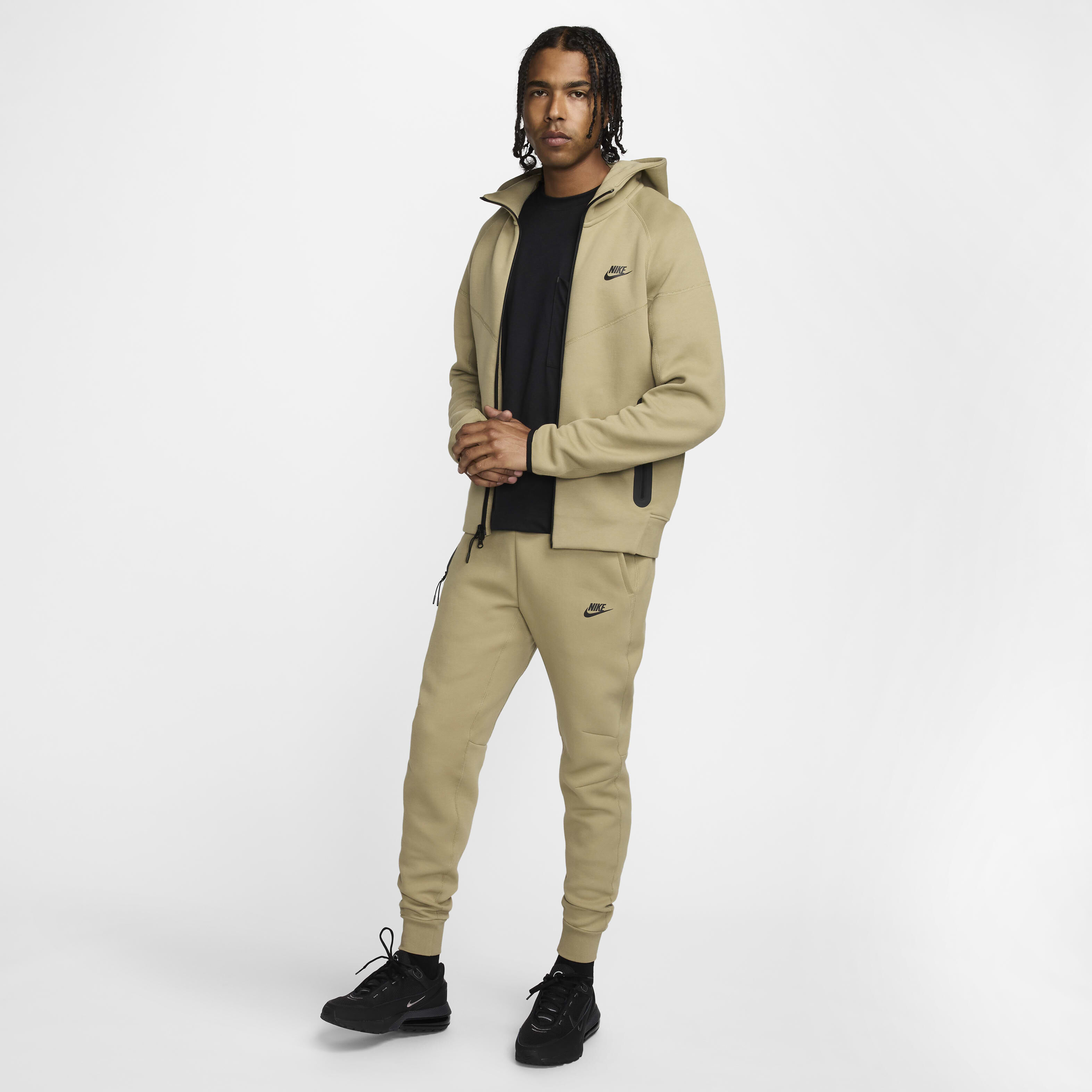 Nike Sportswear Tech Fleece image number 8
