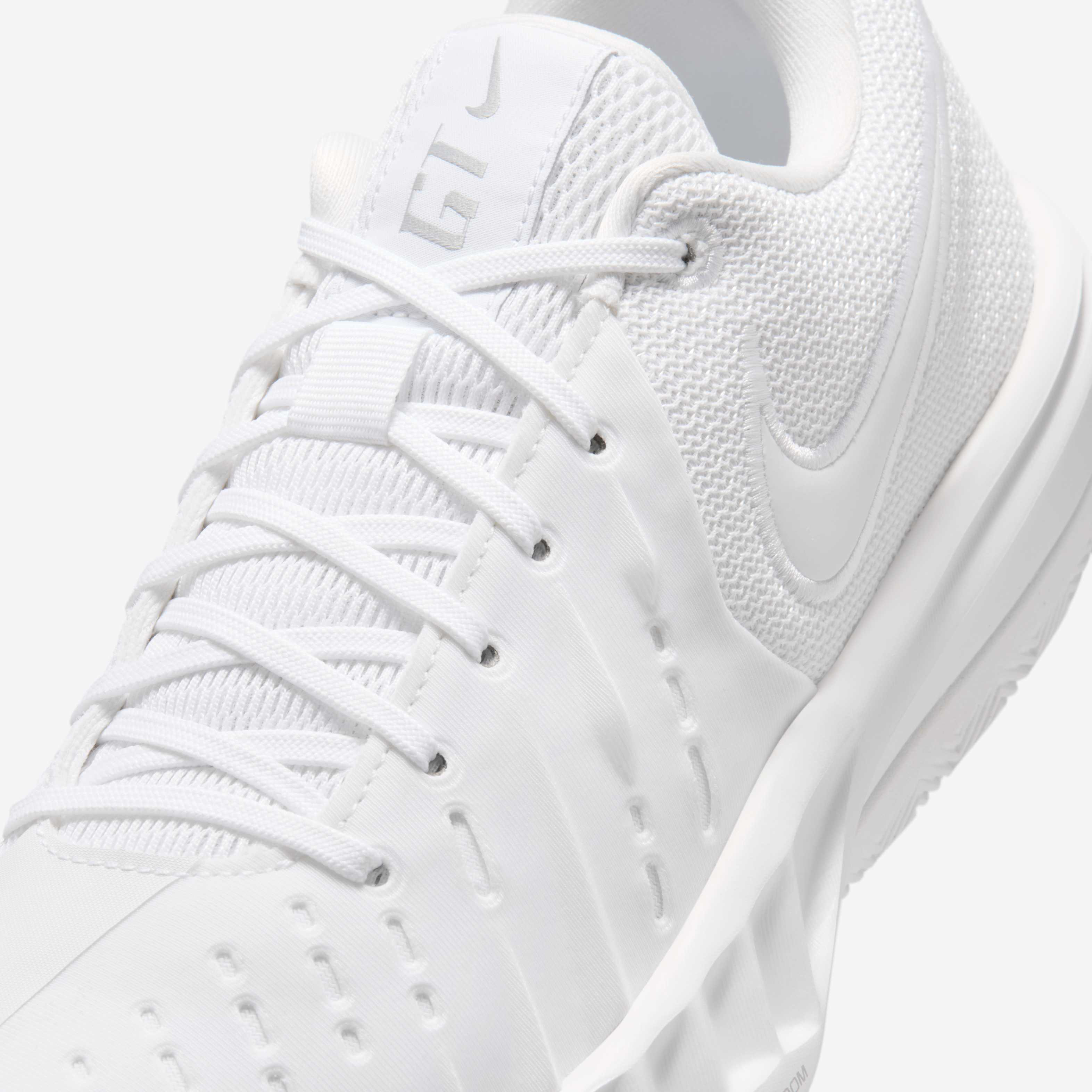 نايكي جي.تي كت أكاديمي 2 image number 6