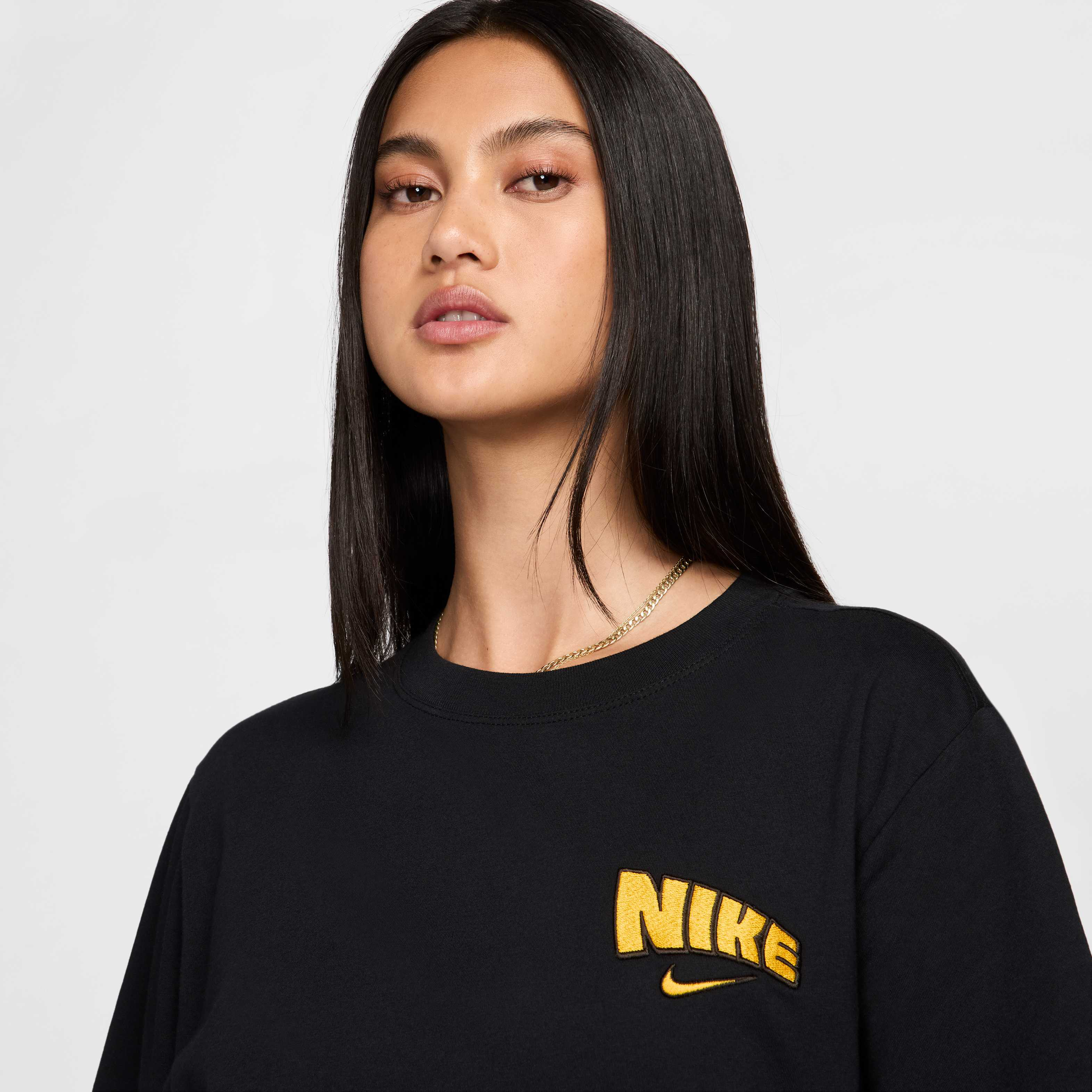 Nike Sportswear image number 2