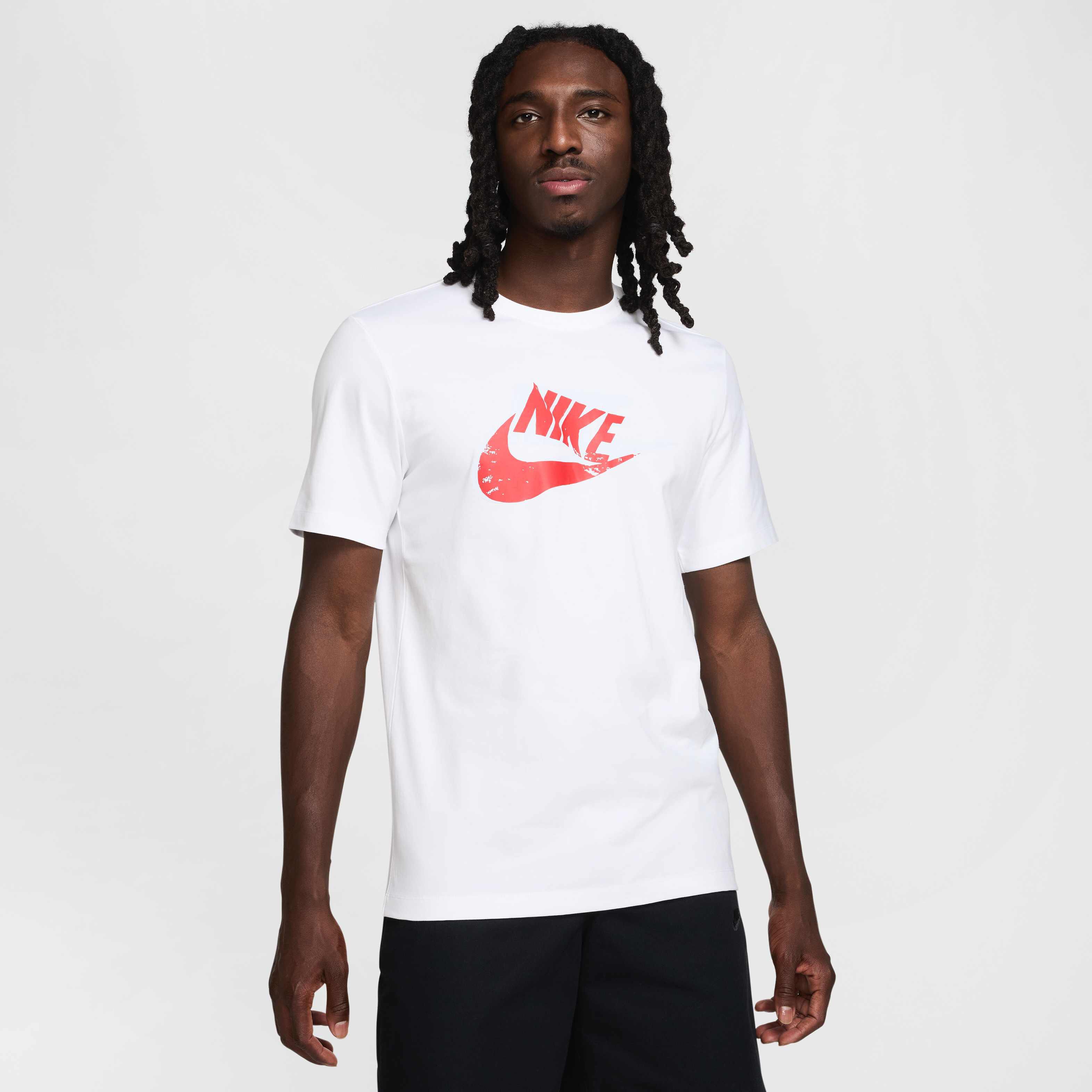 Nike Sportswear image number 0