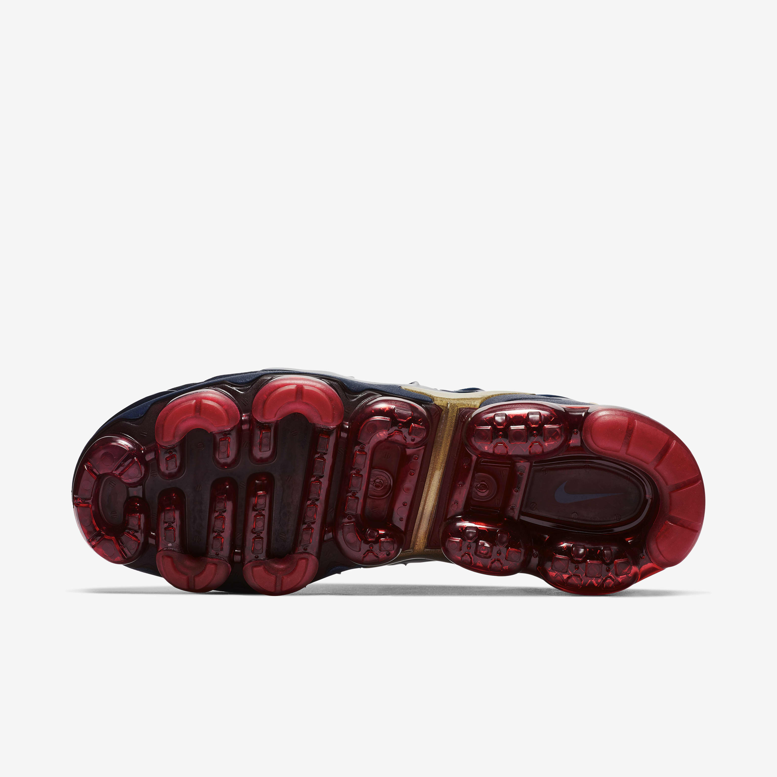 Nike vapormax plus black clear bottom cheap