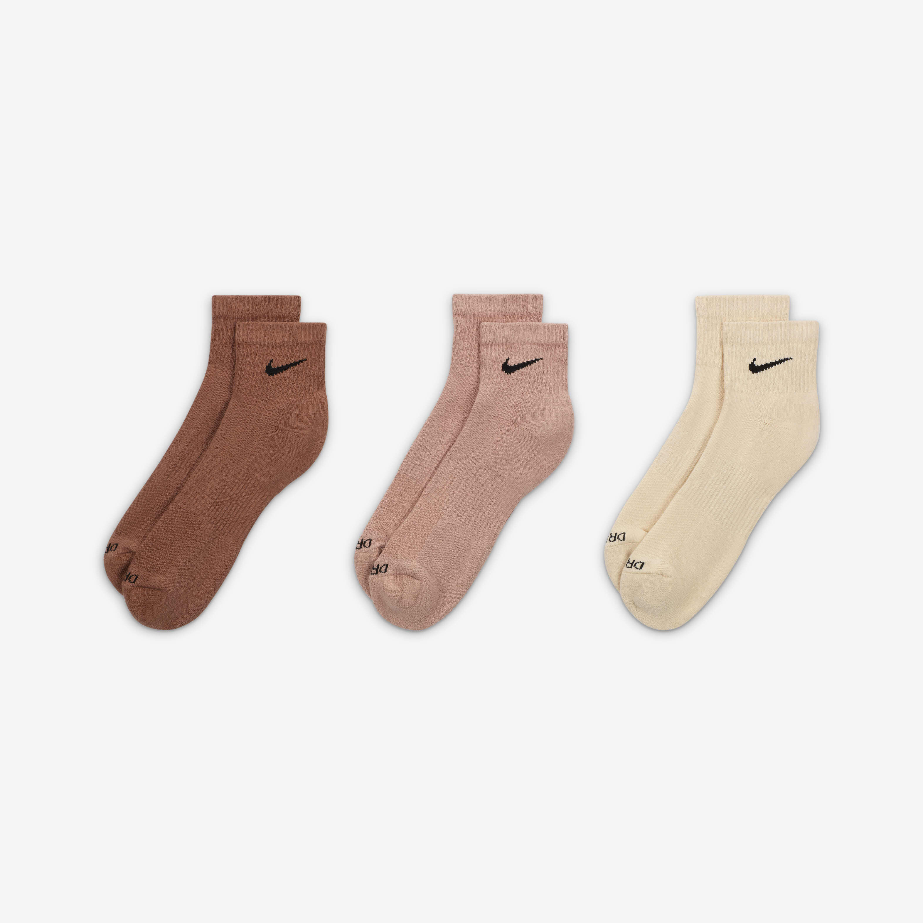 Buy Nike Everyday Plus Cushioned Training Ankle Socks 3 Pairs Nike Saudi Official