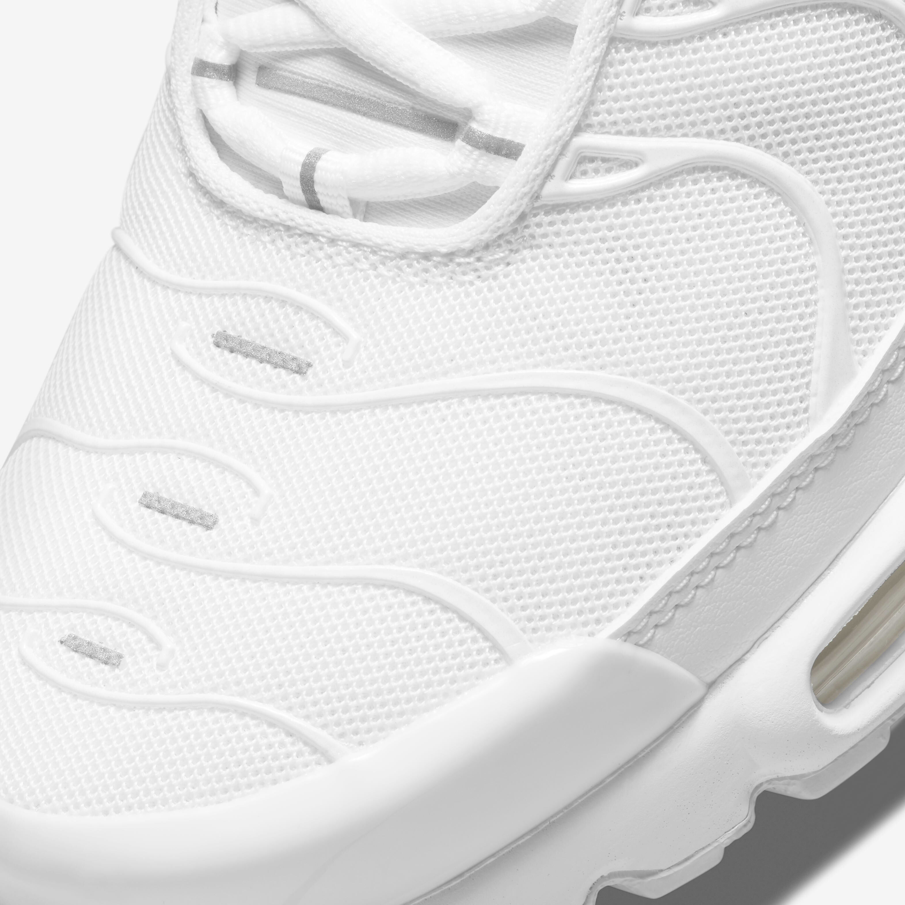 Nike Air Max Plus image number 6