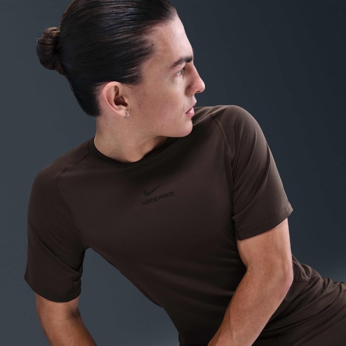 Nike Pro Training image number 2 Nike Pro Training image number 2
