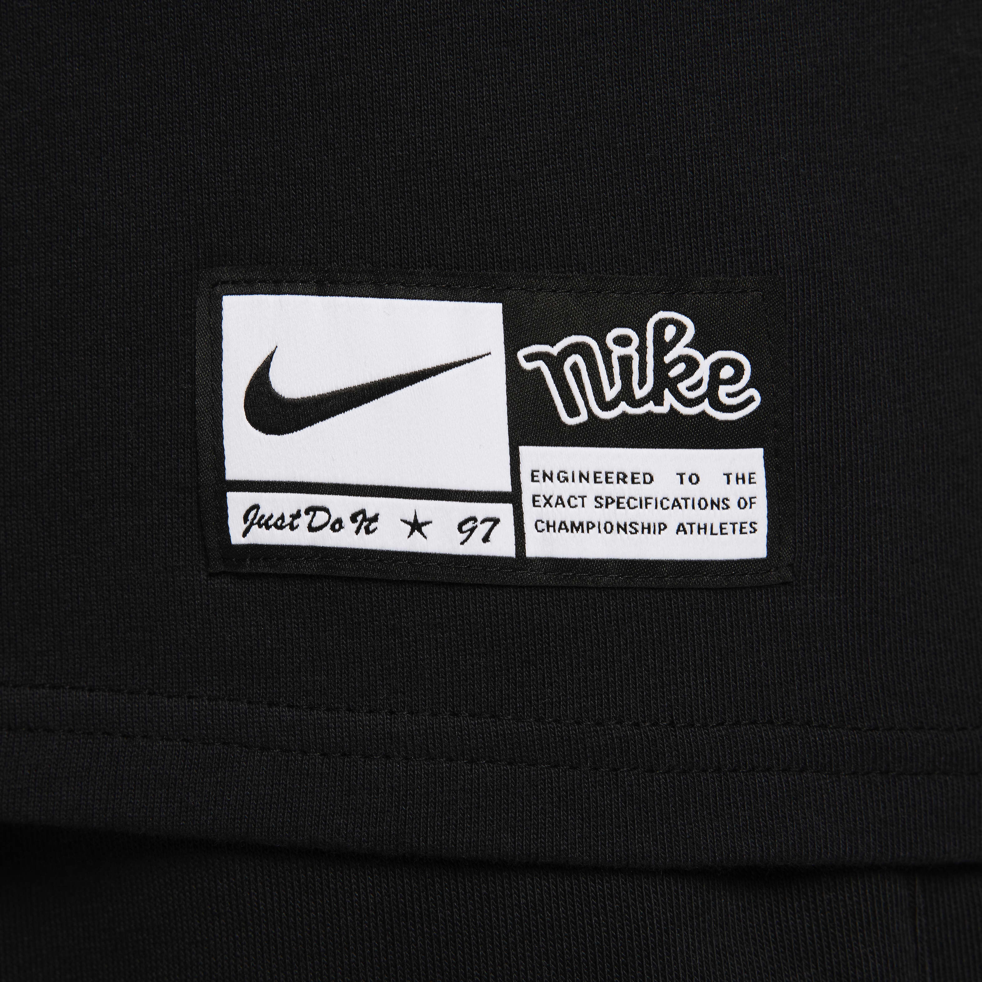 Nike image number 3