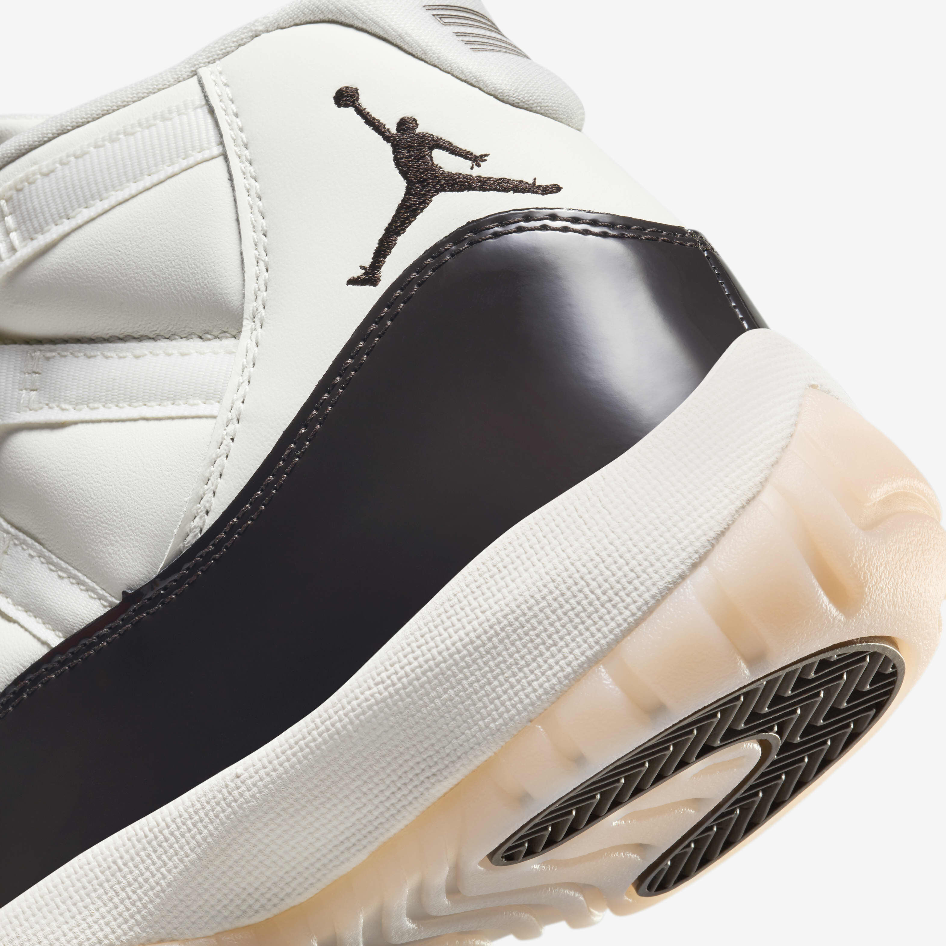 Jordan retro 11 7y cheap