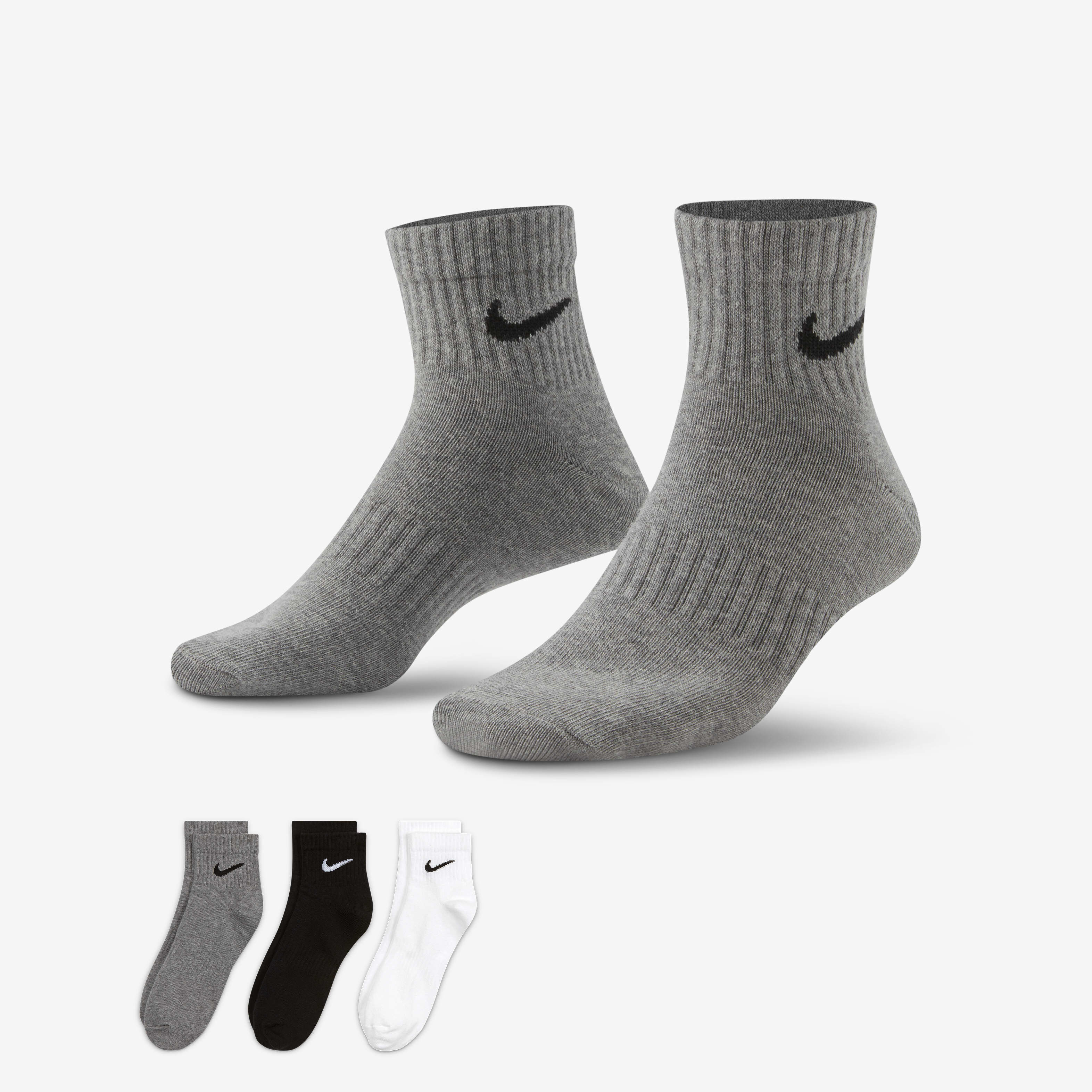 Buy Nike Everyday Lightweight Training Ankle Socks 3 Pairs Nike Saudi Official