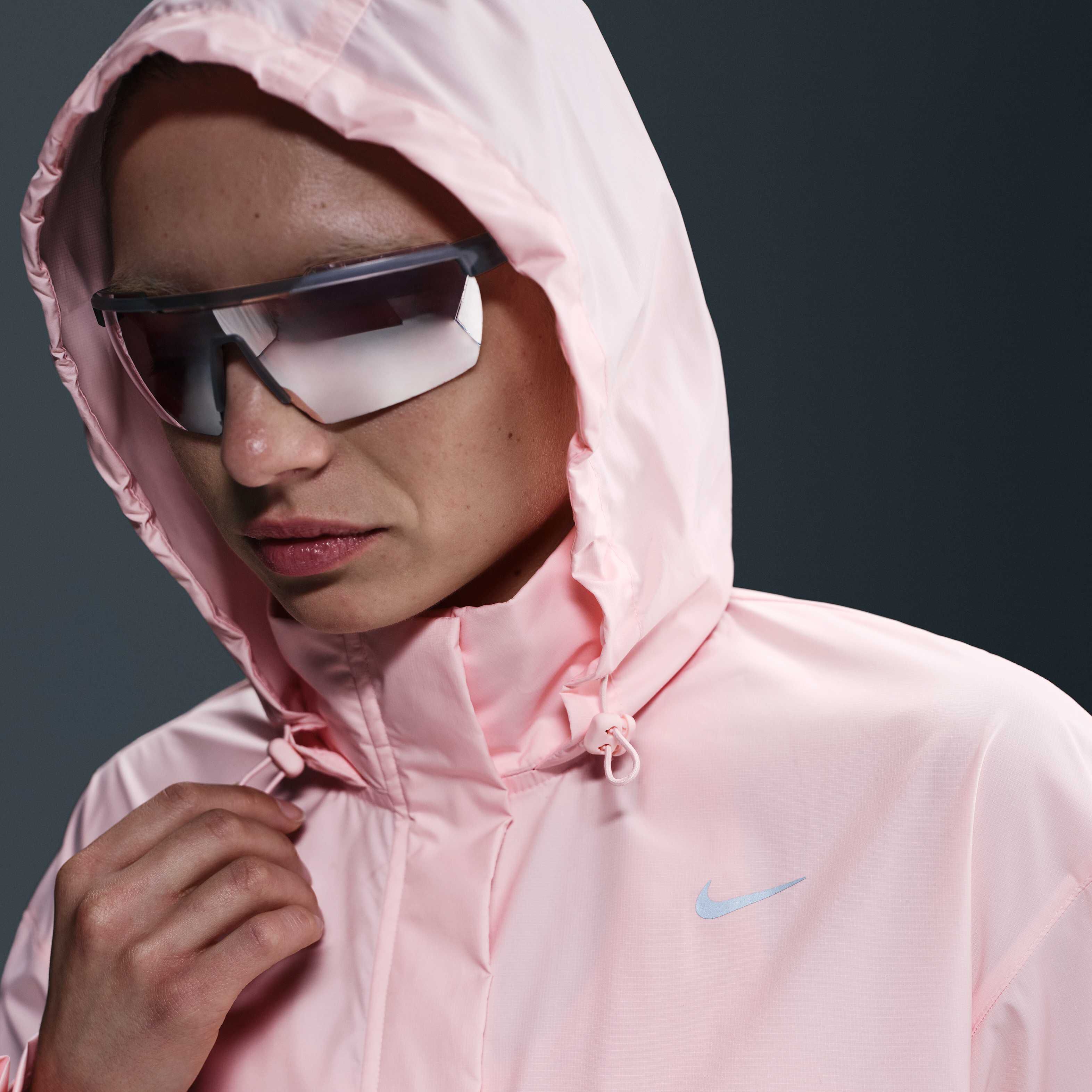 chillin jacket eyden着用 Buy Nike Fast Repel Women's Running Jacket - Atmosphere