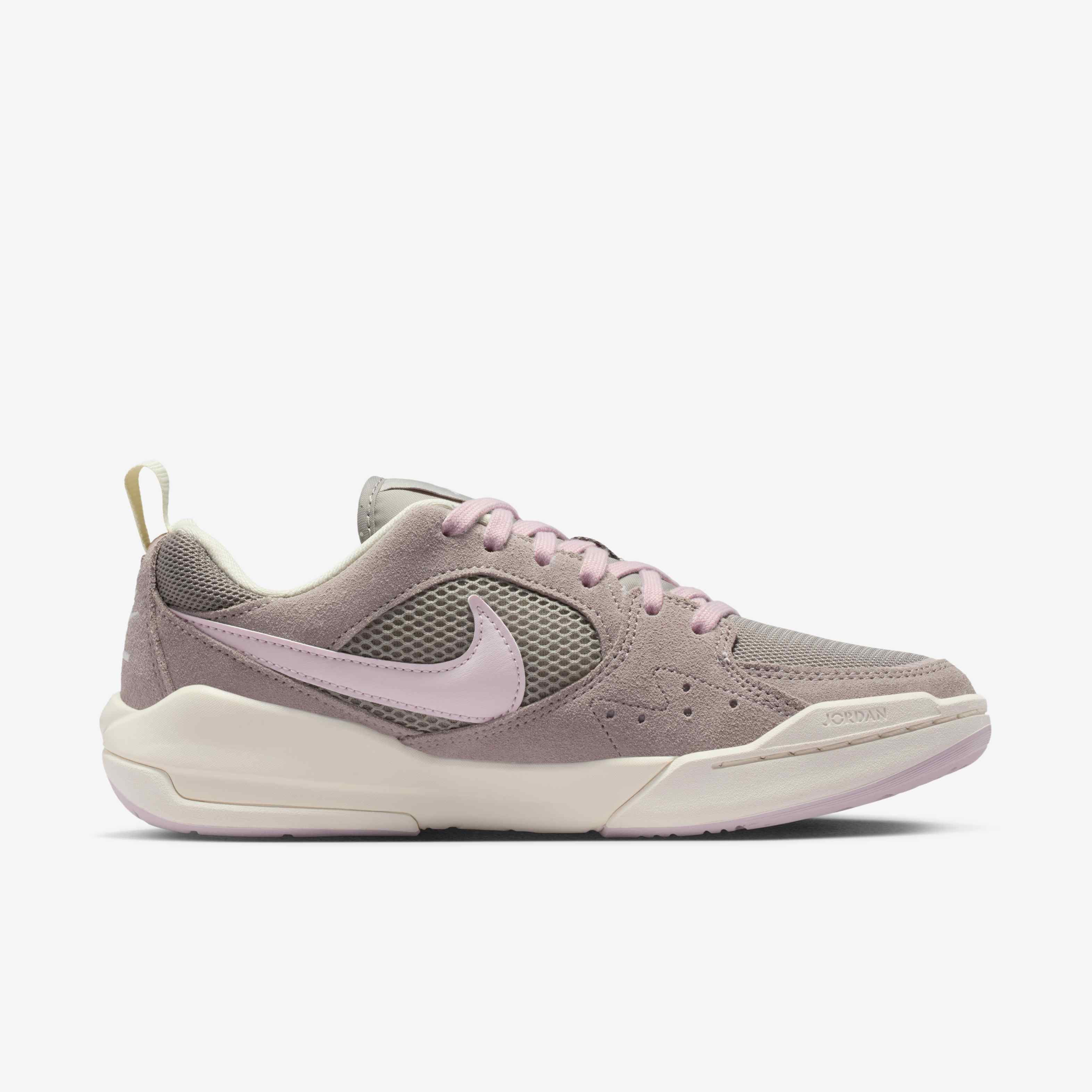 Jordan CMFT Era image number 2