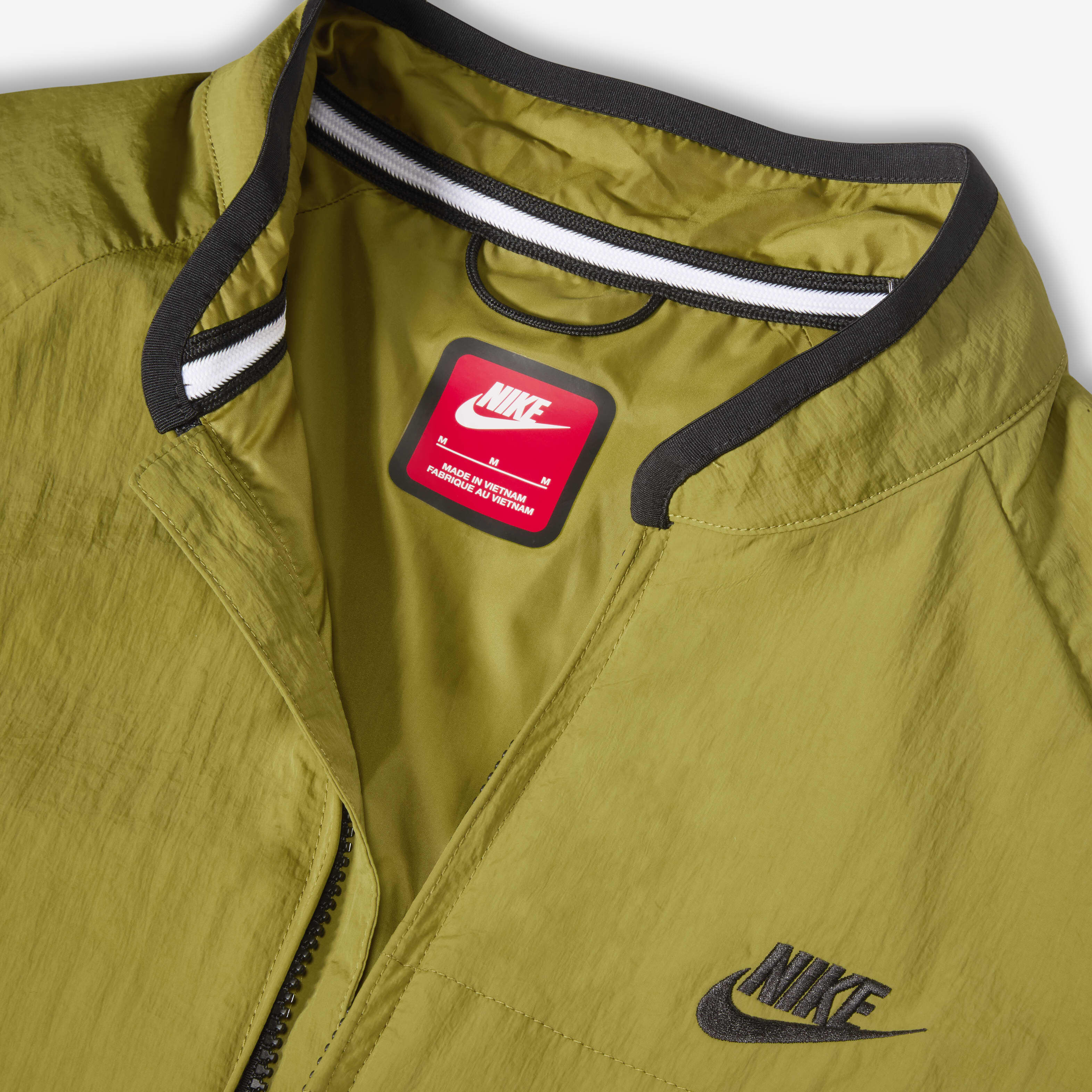 نايكي تك image number 3