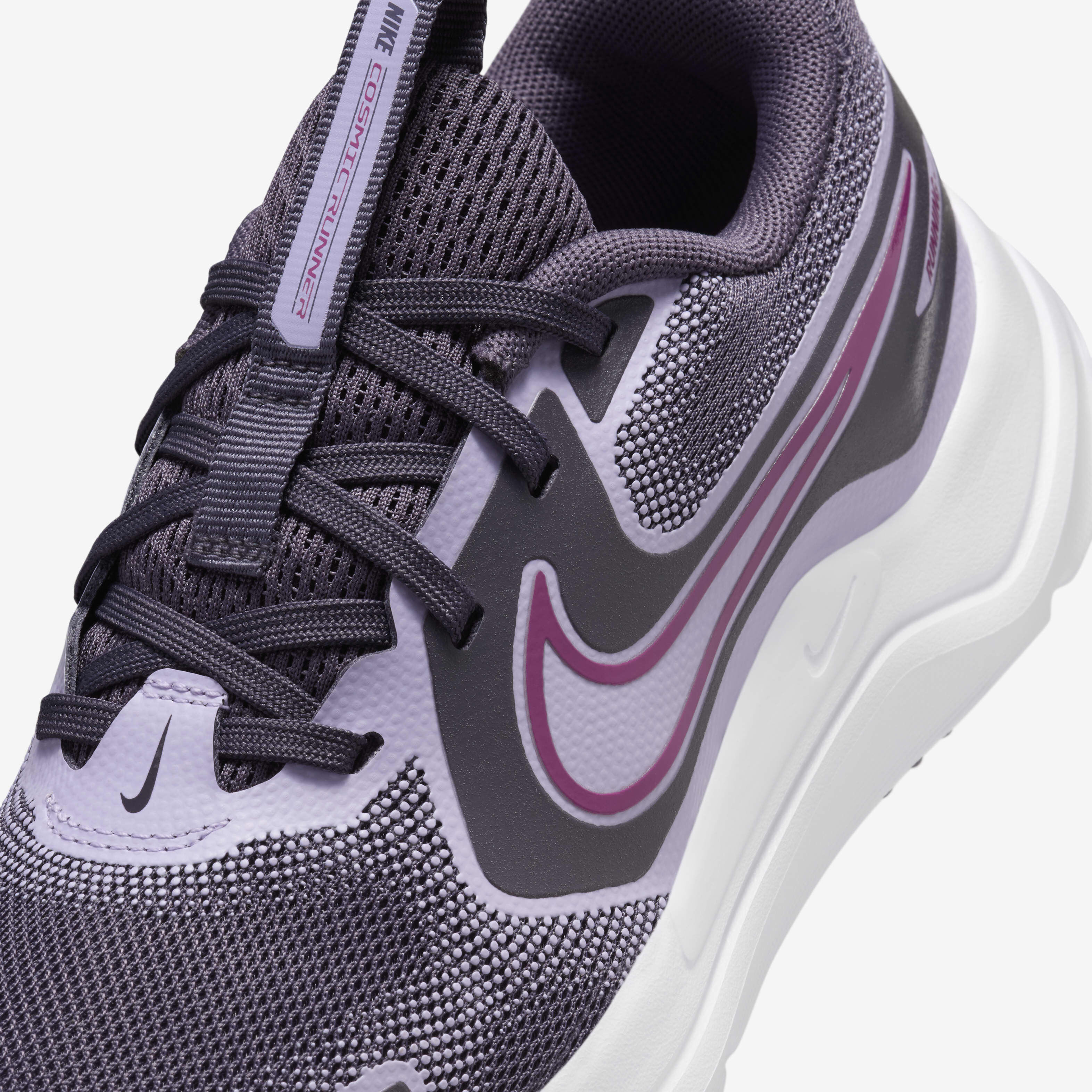 Nike Cosmic Runner image number 6