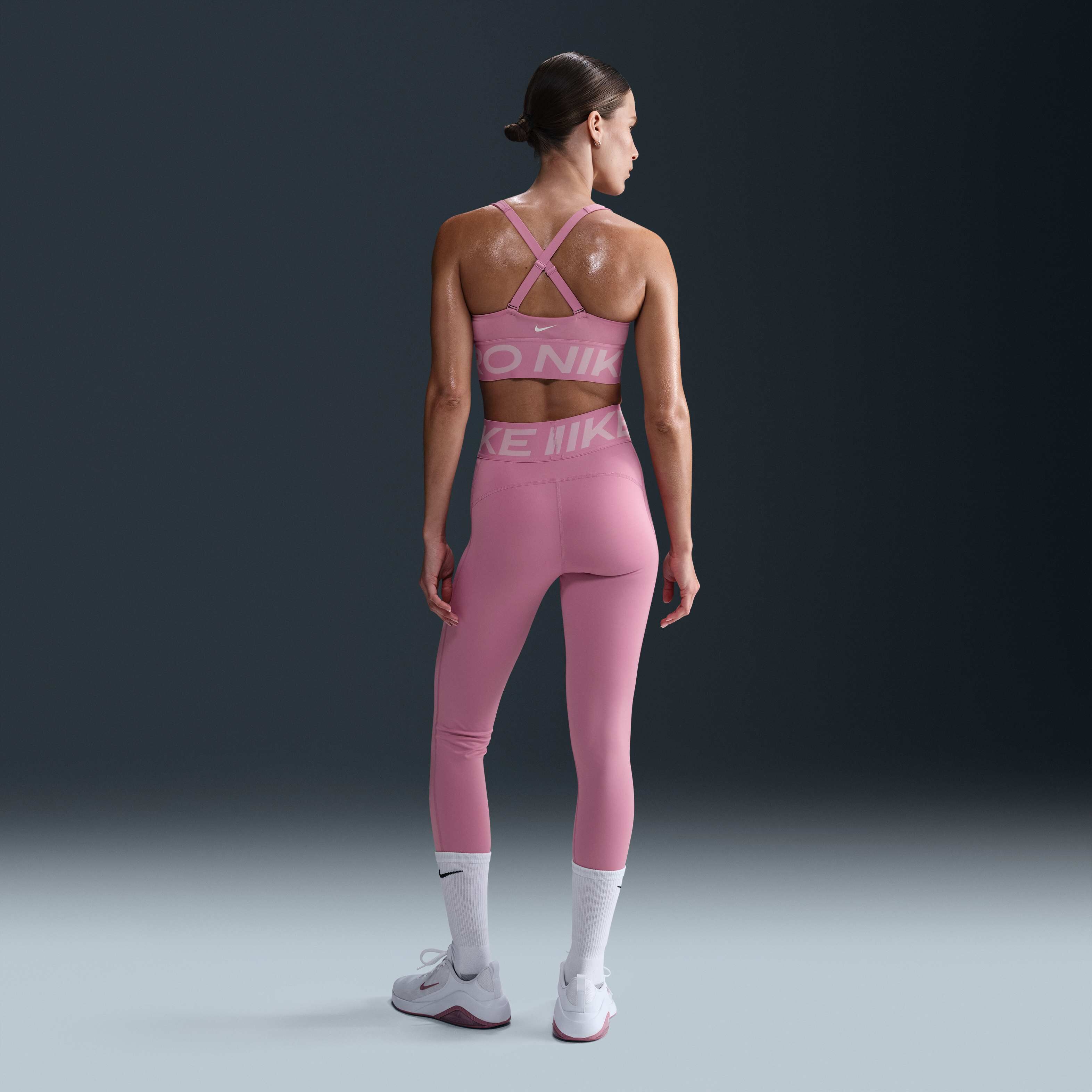 Nike Pro Sculpt image number 3