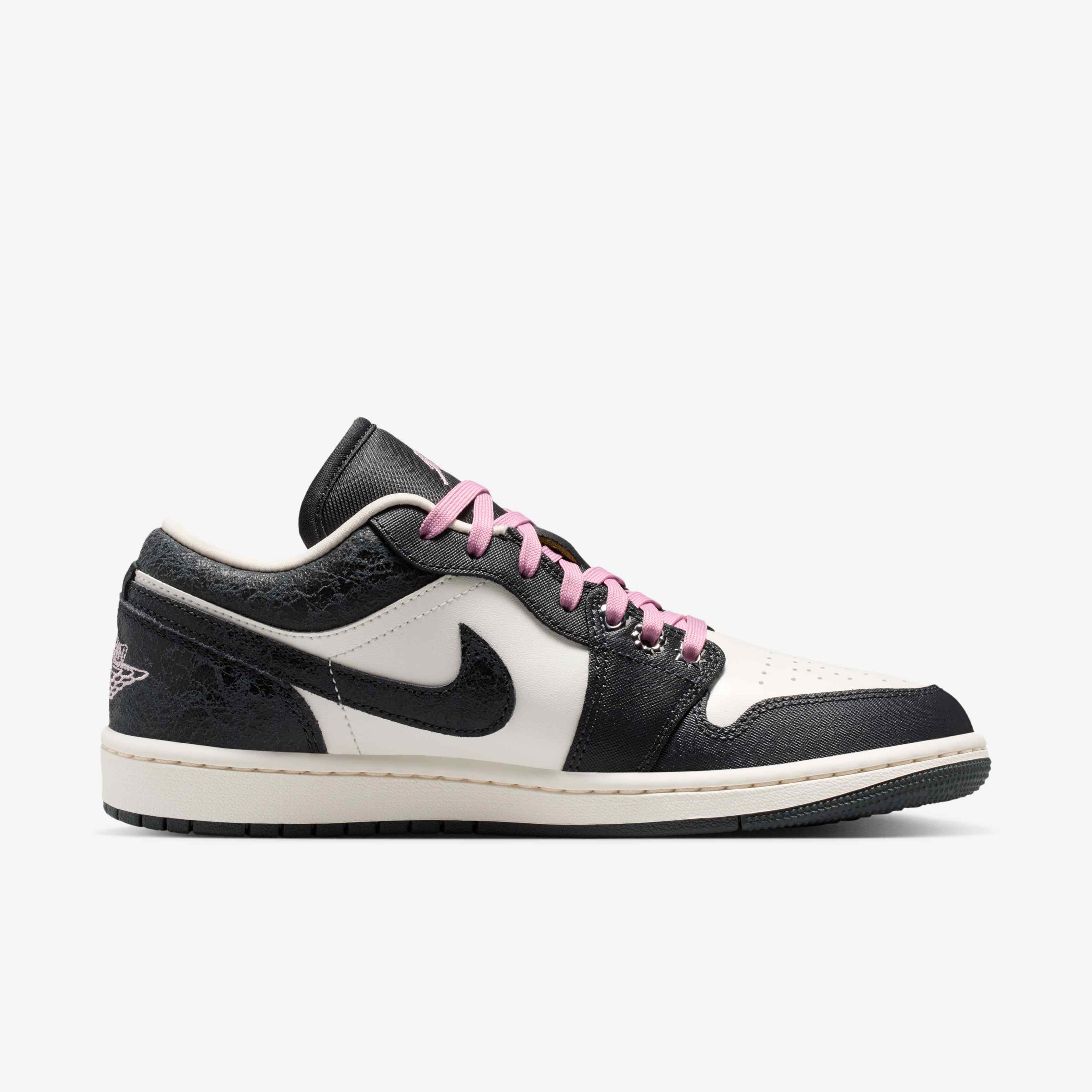 Air Jordan 1 Low SE image number 2
