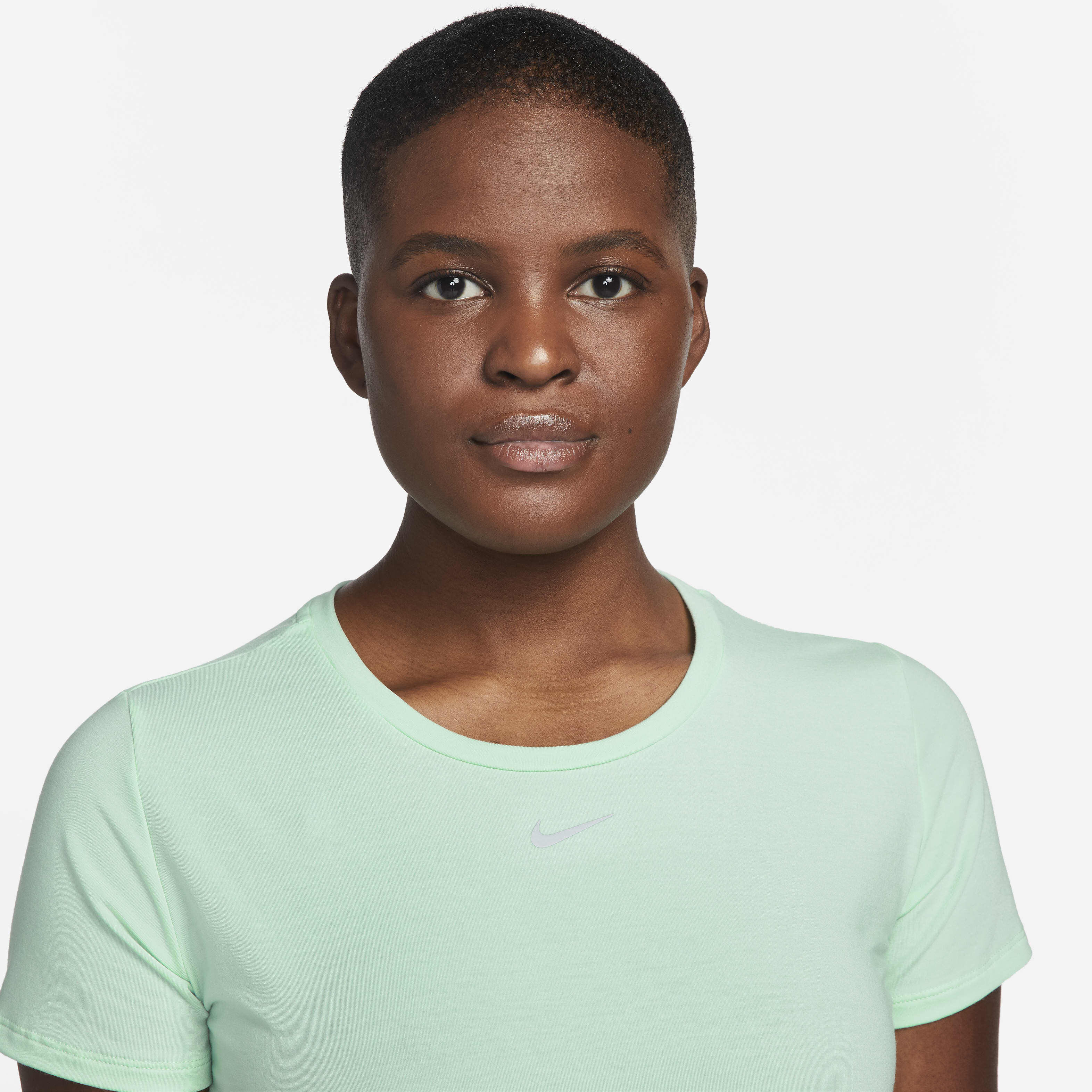 Nike Dri-FIT UV One Luxe image number 2