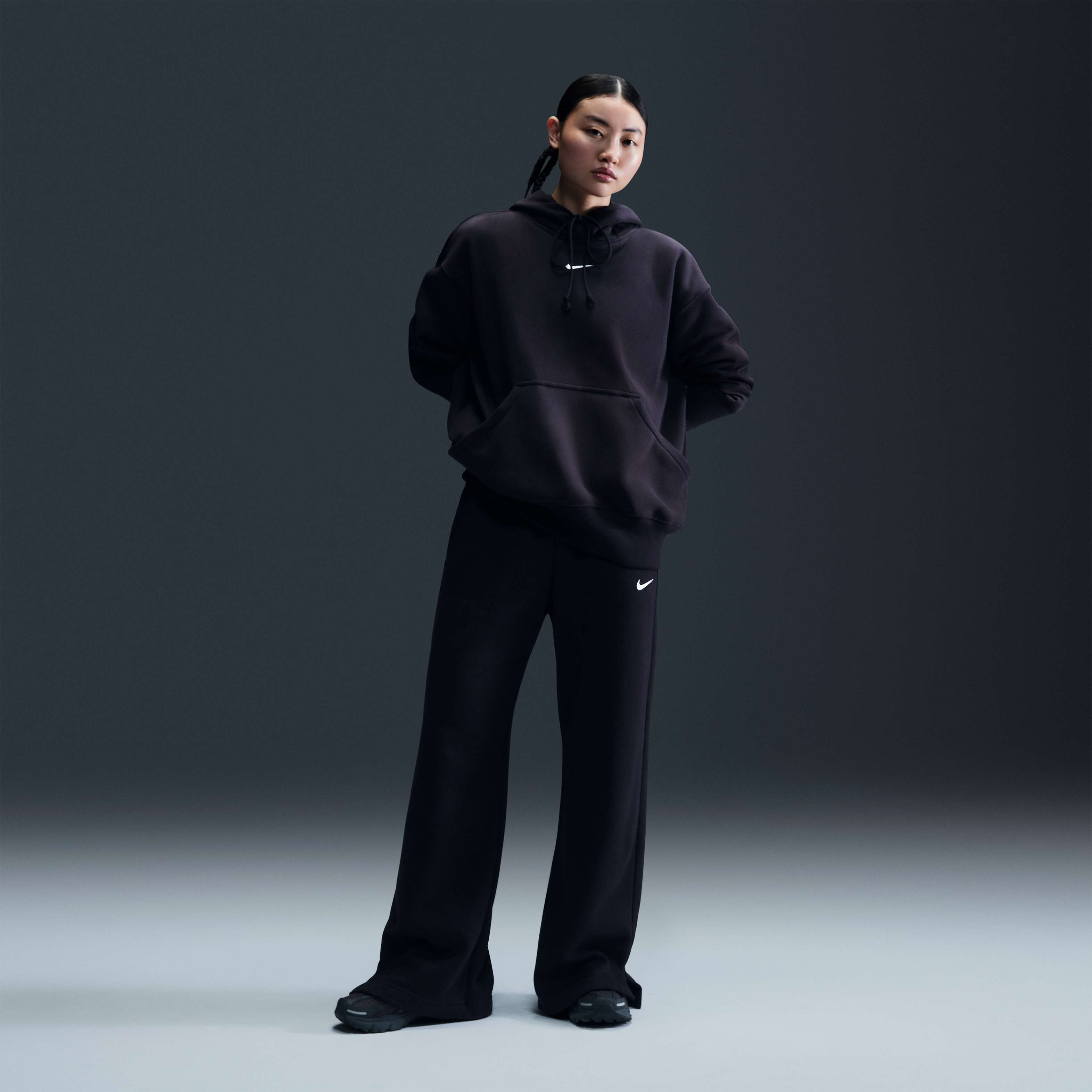 نايكي سبورتسوير فينيكس فليس image number 3