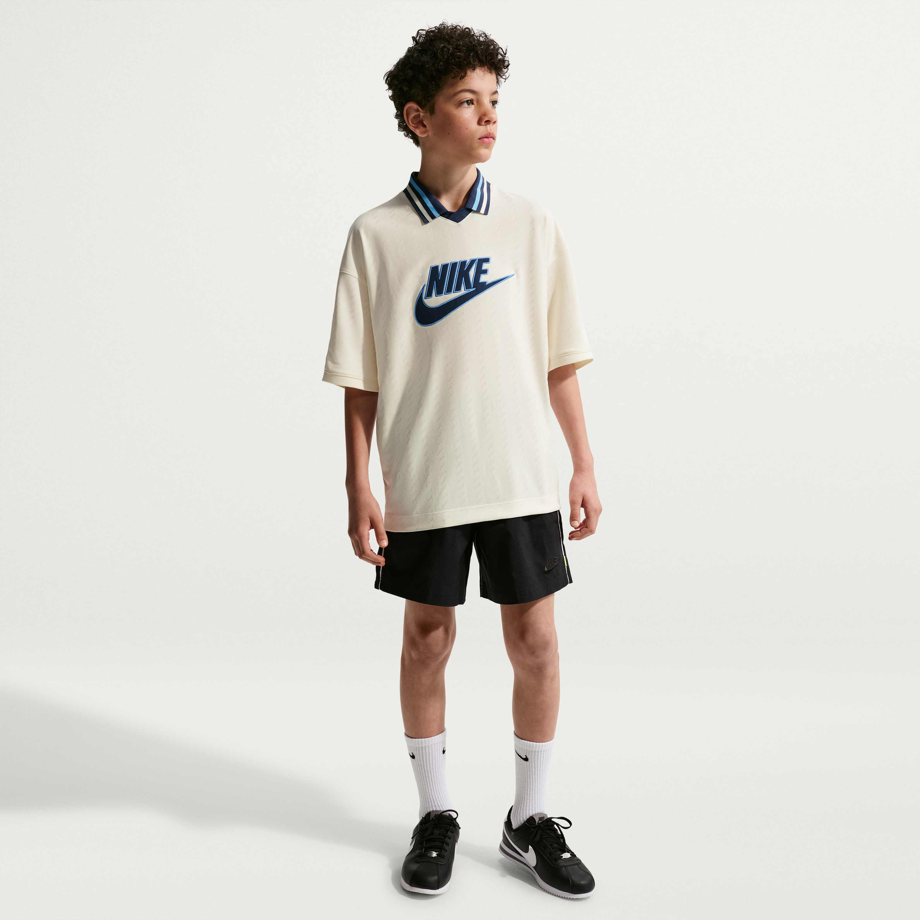 Nike Sportswear image number 6